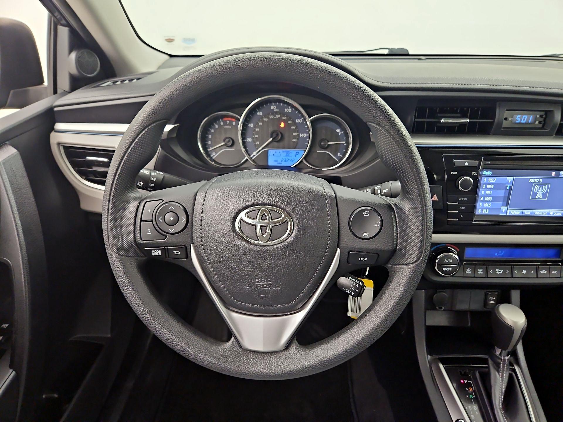 Thumbnail: 2016 Toyota Corolla - 10
