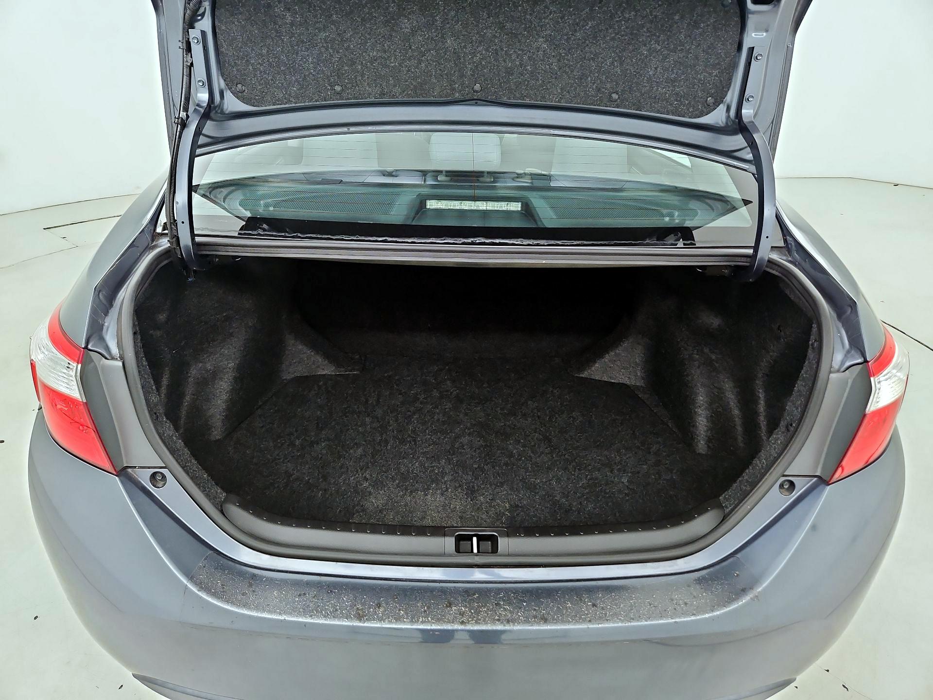 Thumbnail: 2016 Toyota Corolla - 20