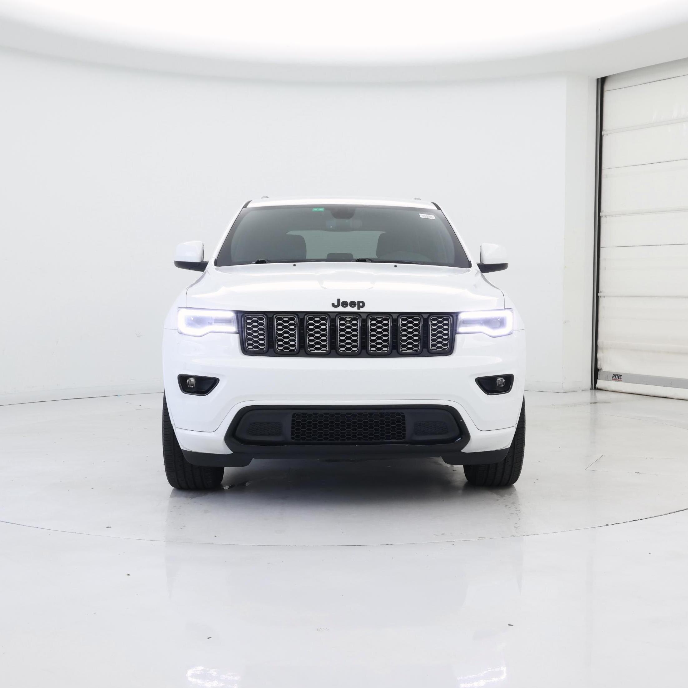 Thumbnail: 2020 Jeep Grand Cherokee - 5