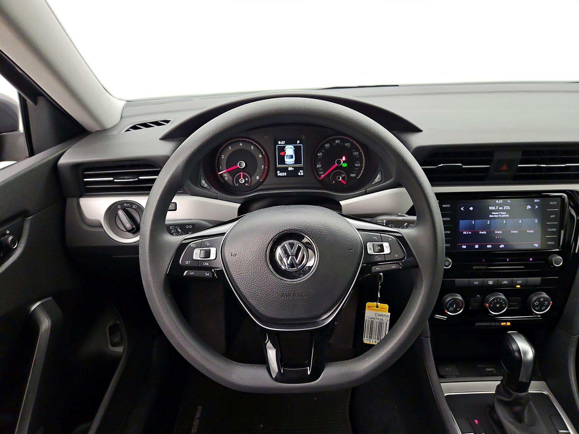 Thumbnail: 2020 Volkswagen Passat - 10