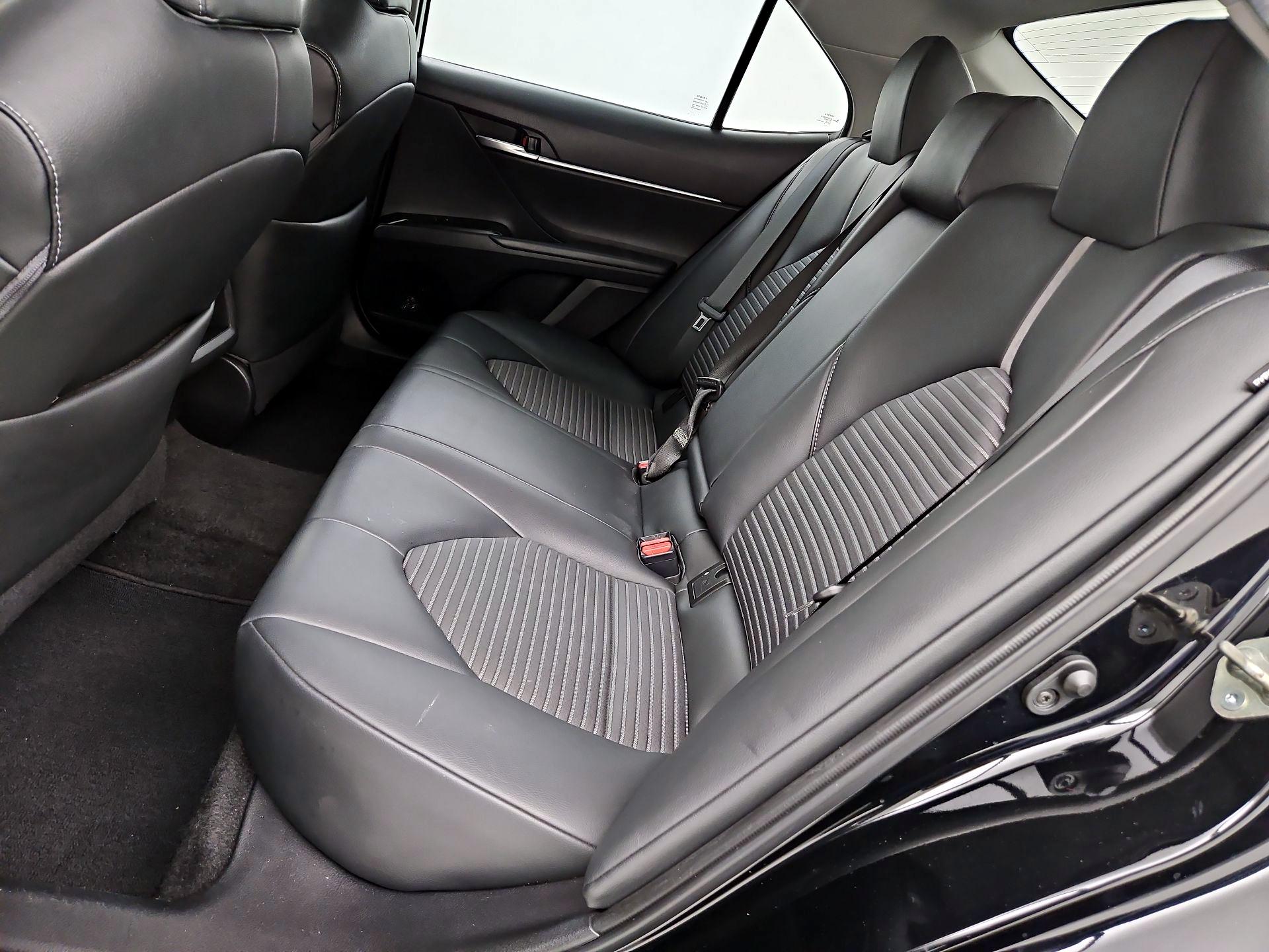 Thumbnail: 2019 Toyota Camry - 19