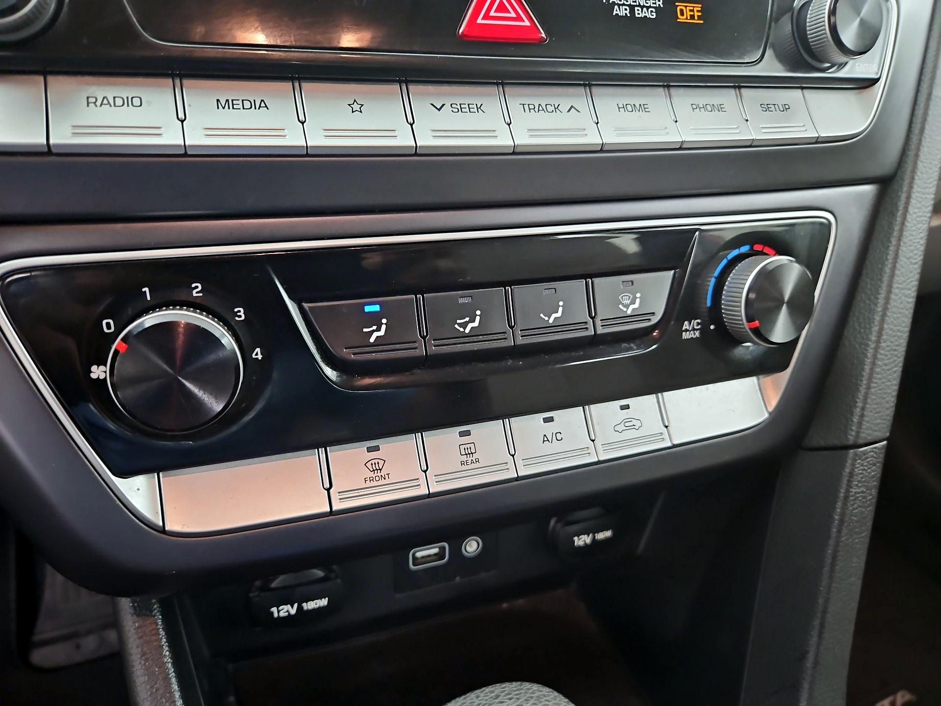 Thumbnail: 2018 Hyundai Sonata - 16