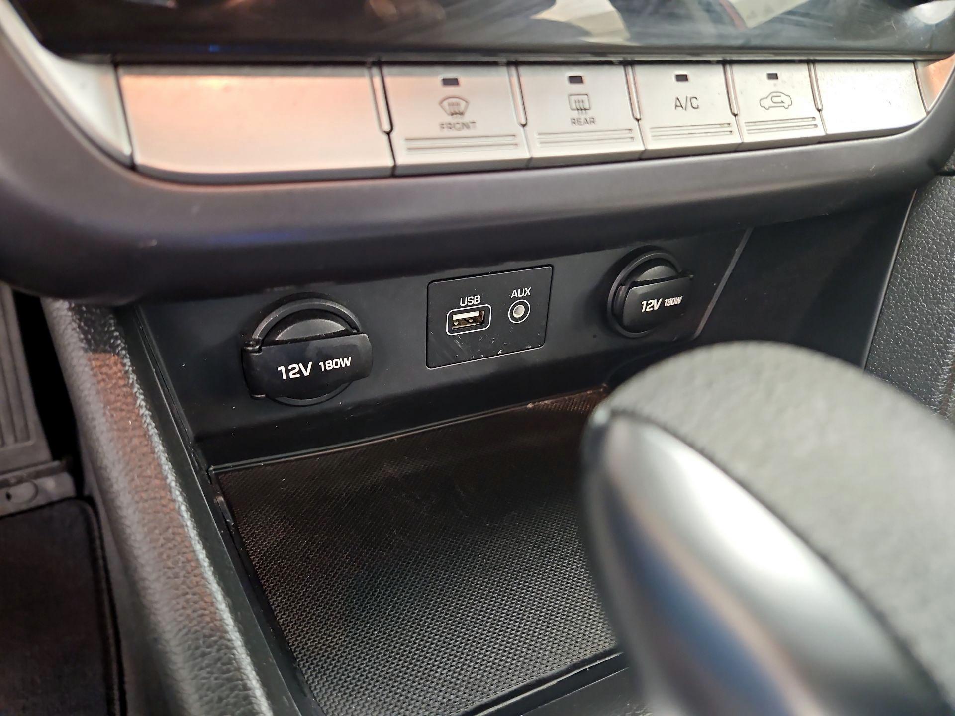 Thumbnail: 2018 Hyundai Sonata - 18