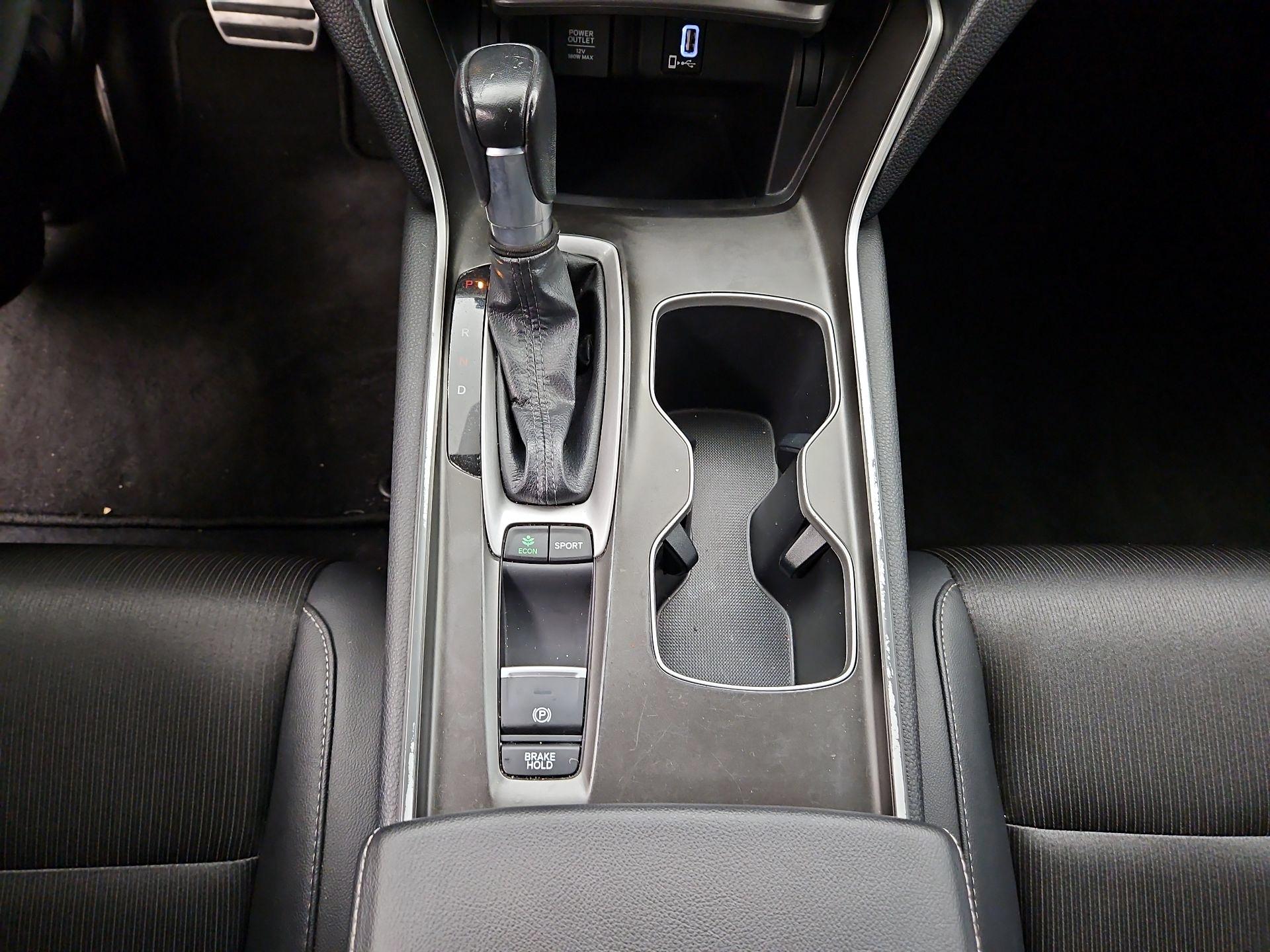 Thumbnail: 2019 Honda Accord - 17