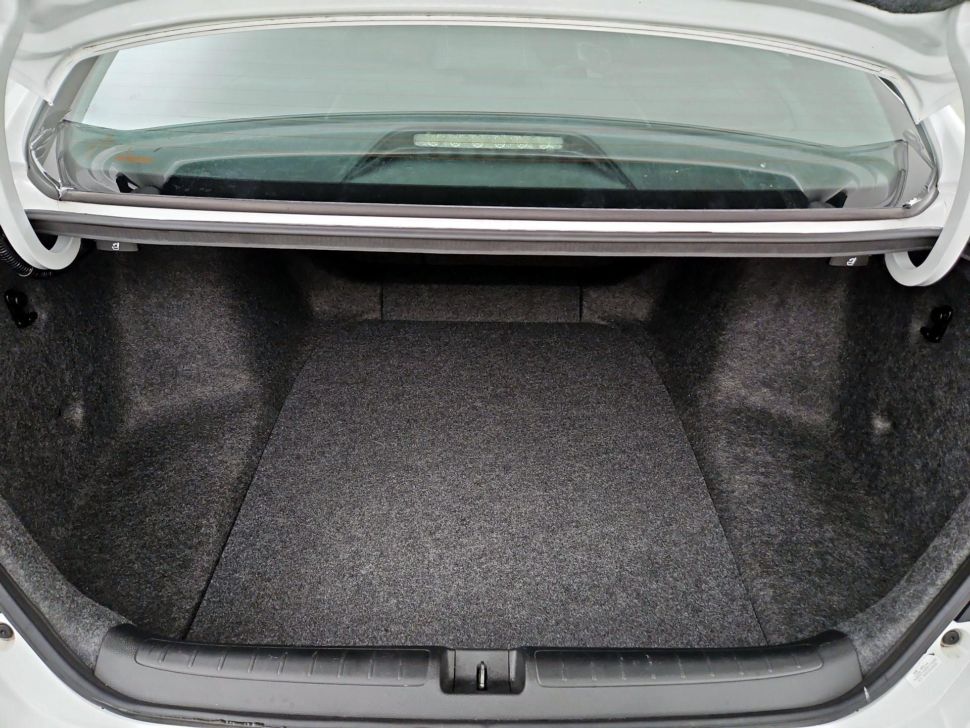 Thumbnail: 2019 Honda Accord - 20