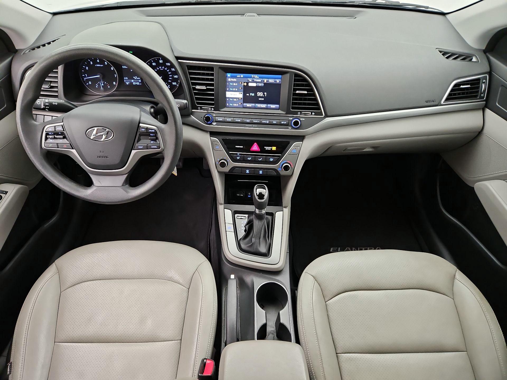 Thumbnail: 2017 Hyundai Elantra - 9