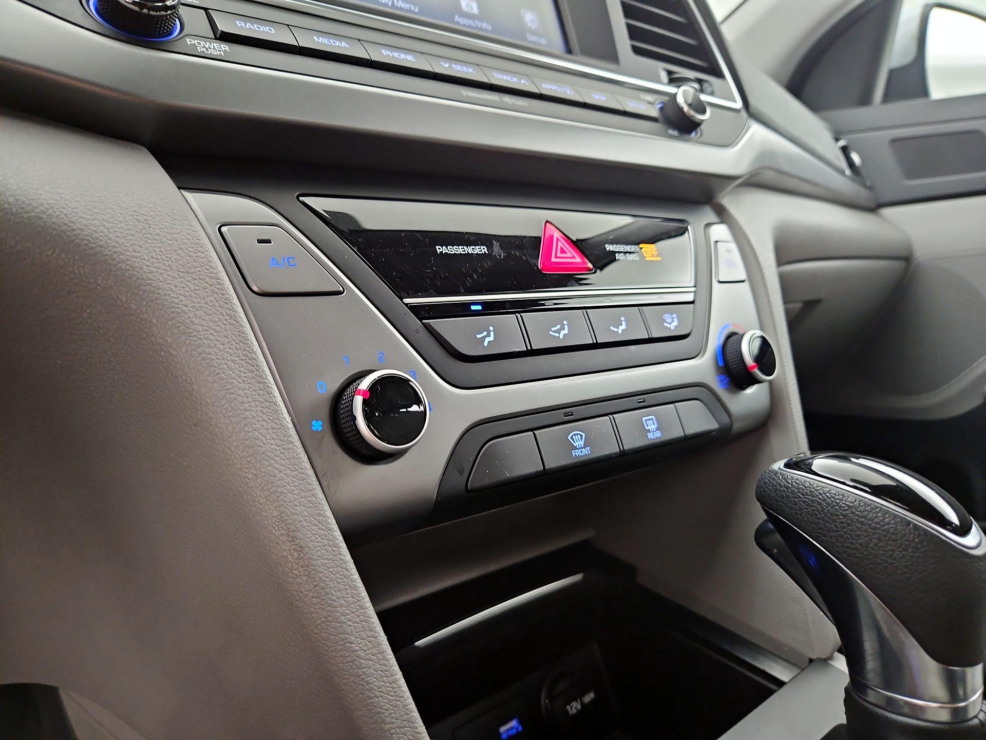 Thumbnail: 2017 Hyundai Elantra - 16