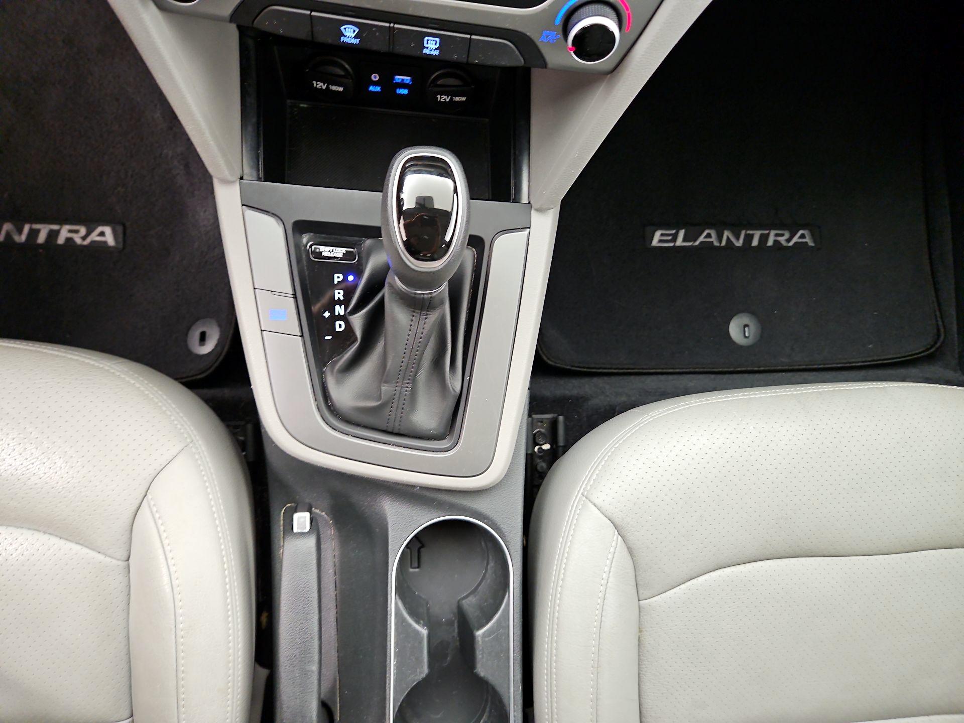Thumbnail: 2017 Hyundai Elantra - 17