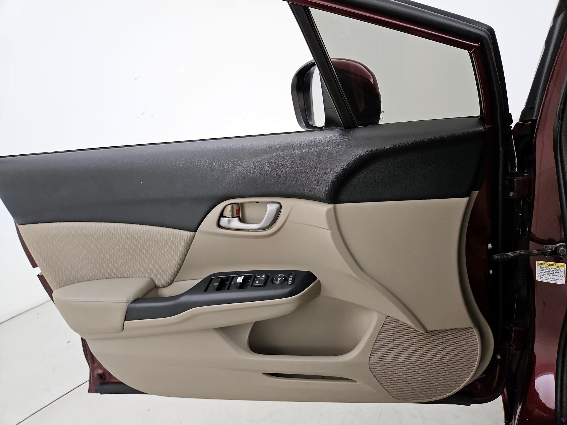 Thumbnail: 2014 Honda Civic - 12
