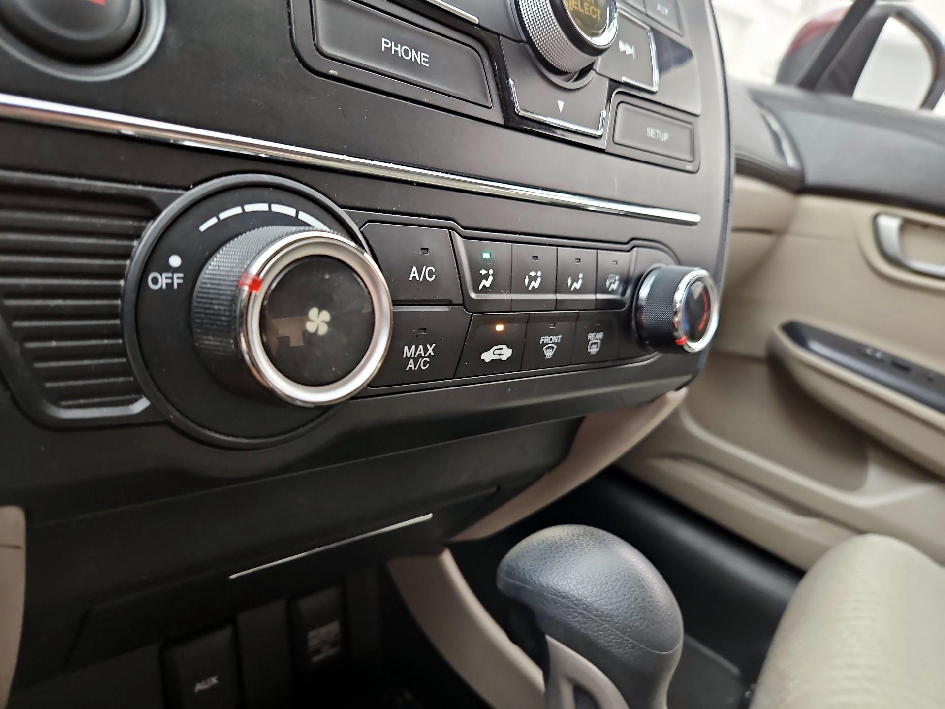 Thumbnail: 2014 Honda Civic - 16