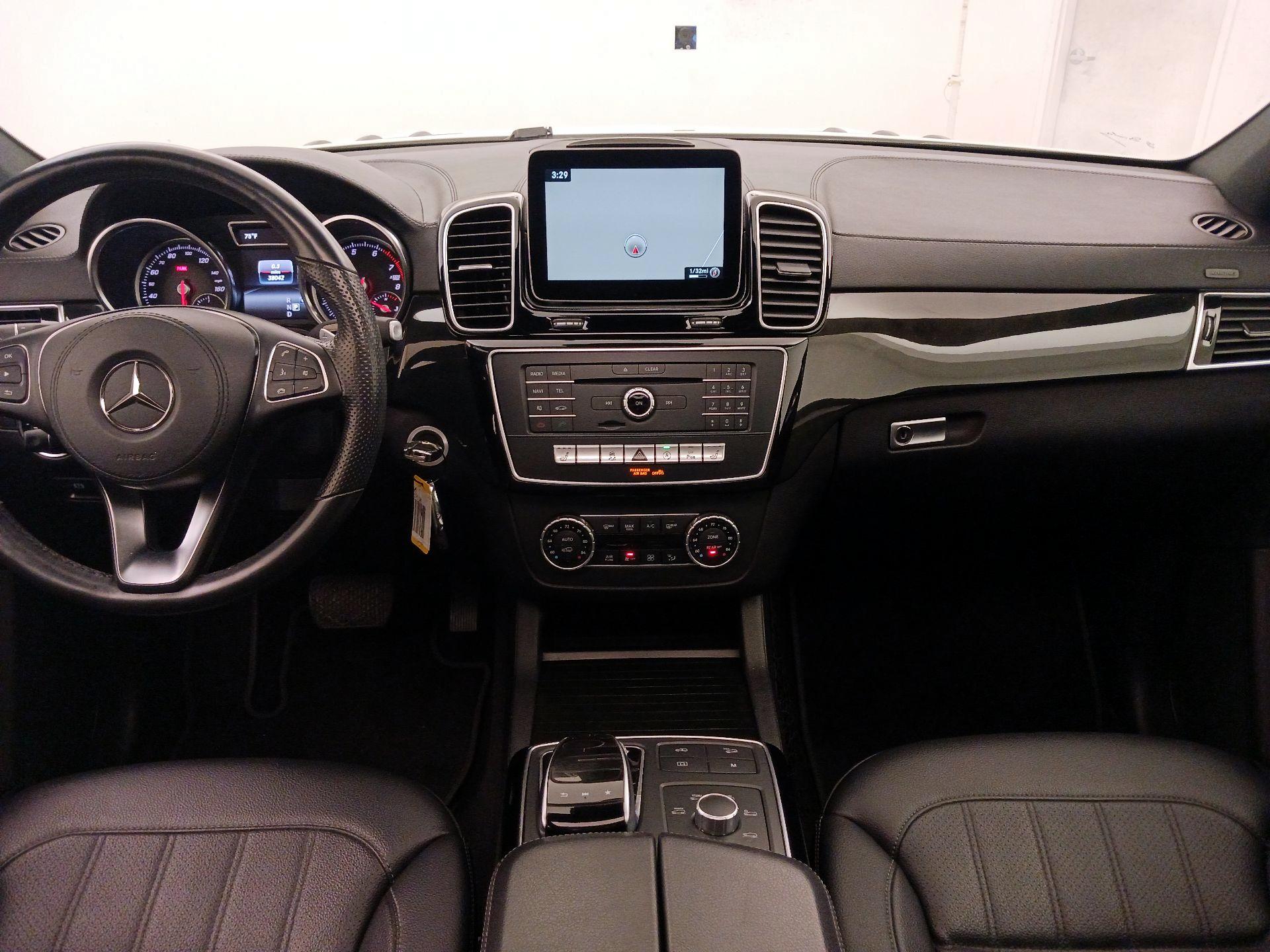 Thumbnail: 2019 Mercedes-Benz GLS - 9