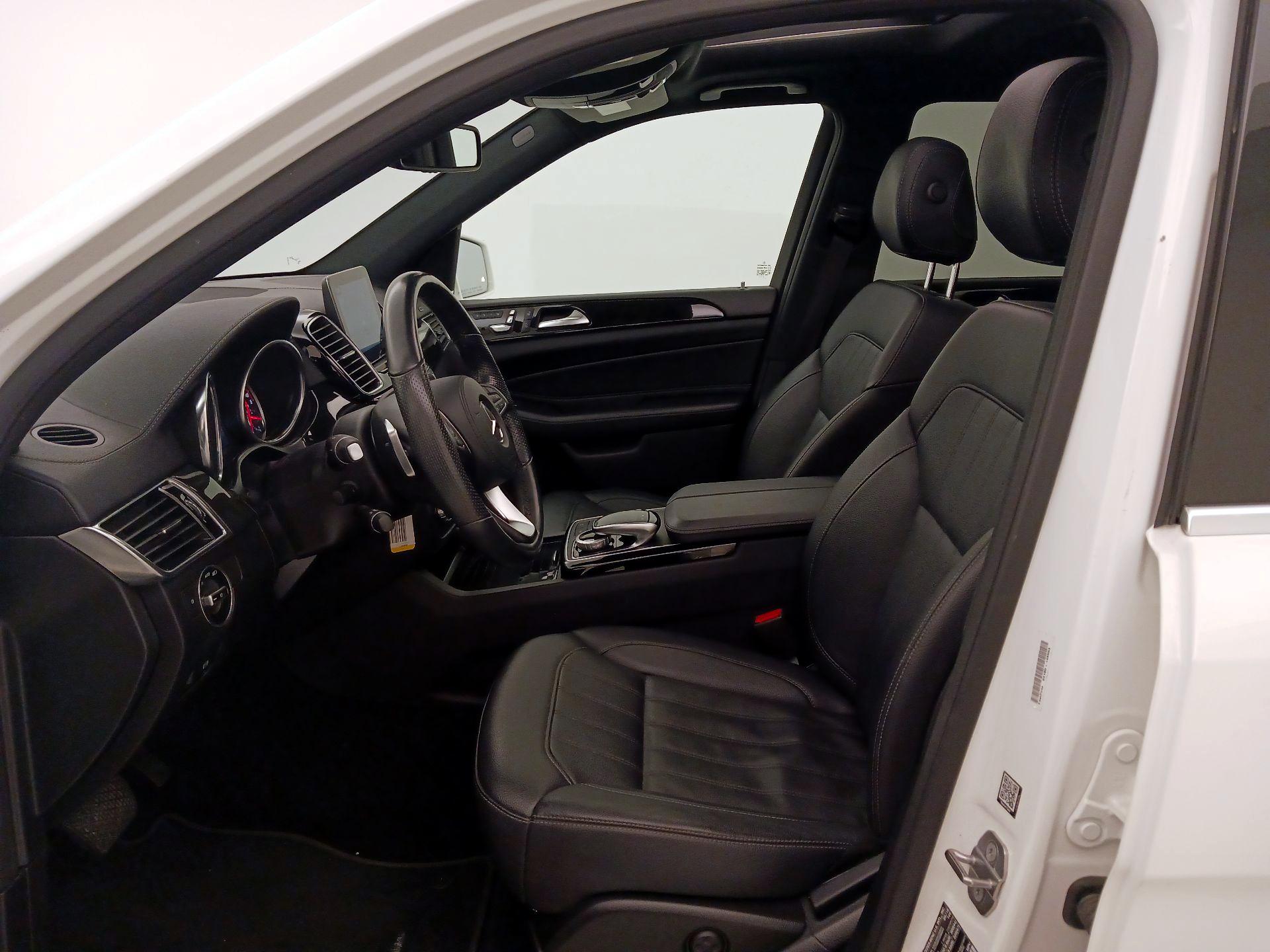 Thumbnail: 2019 Mercedes-Benz GLS - 11