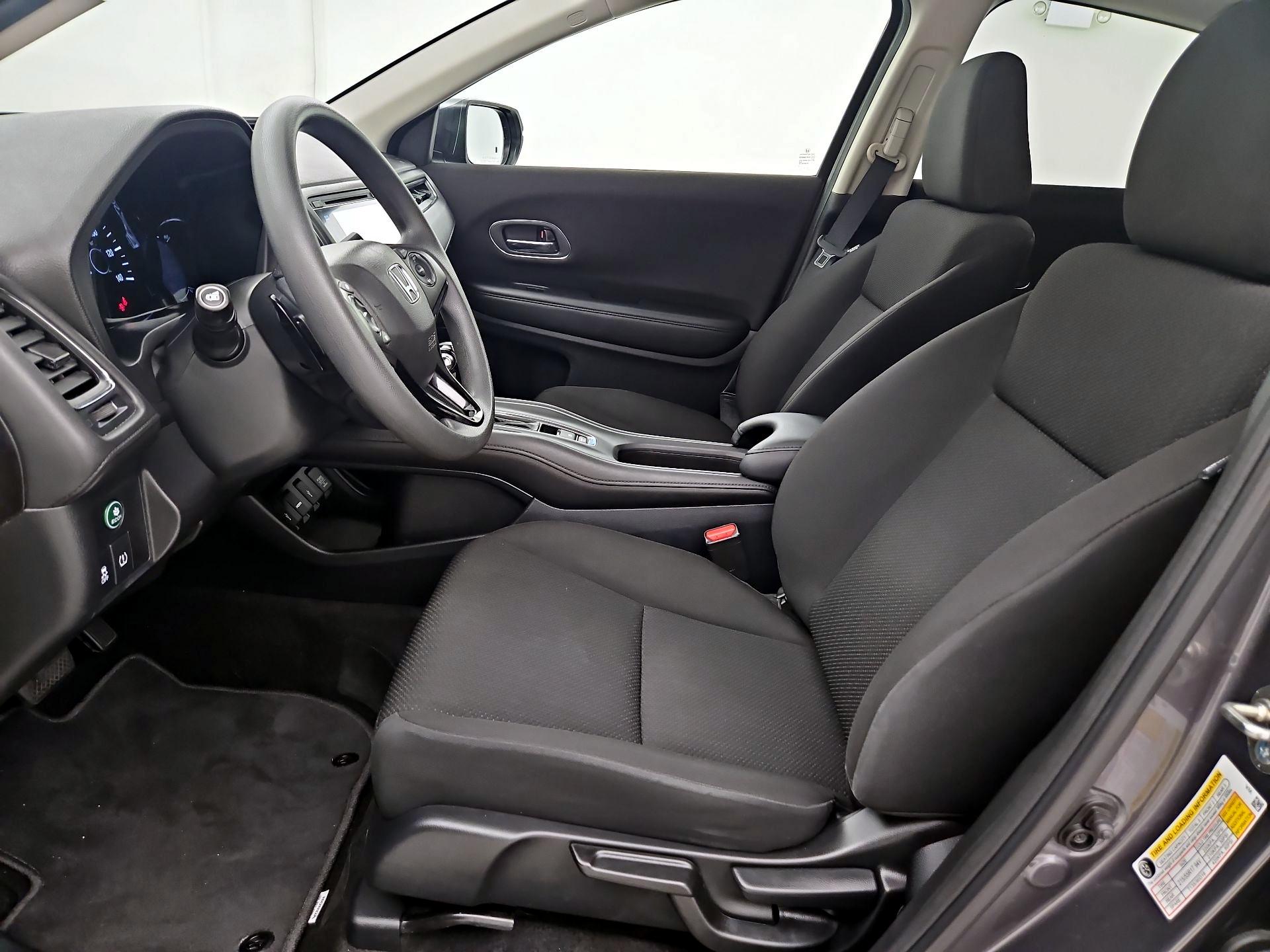 Thumbnail: 2018 Honda HR-V - 11