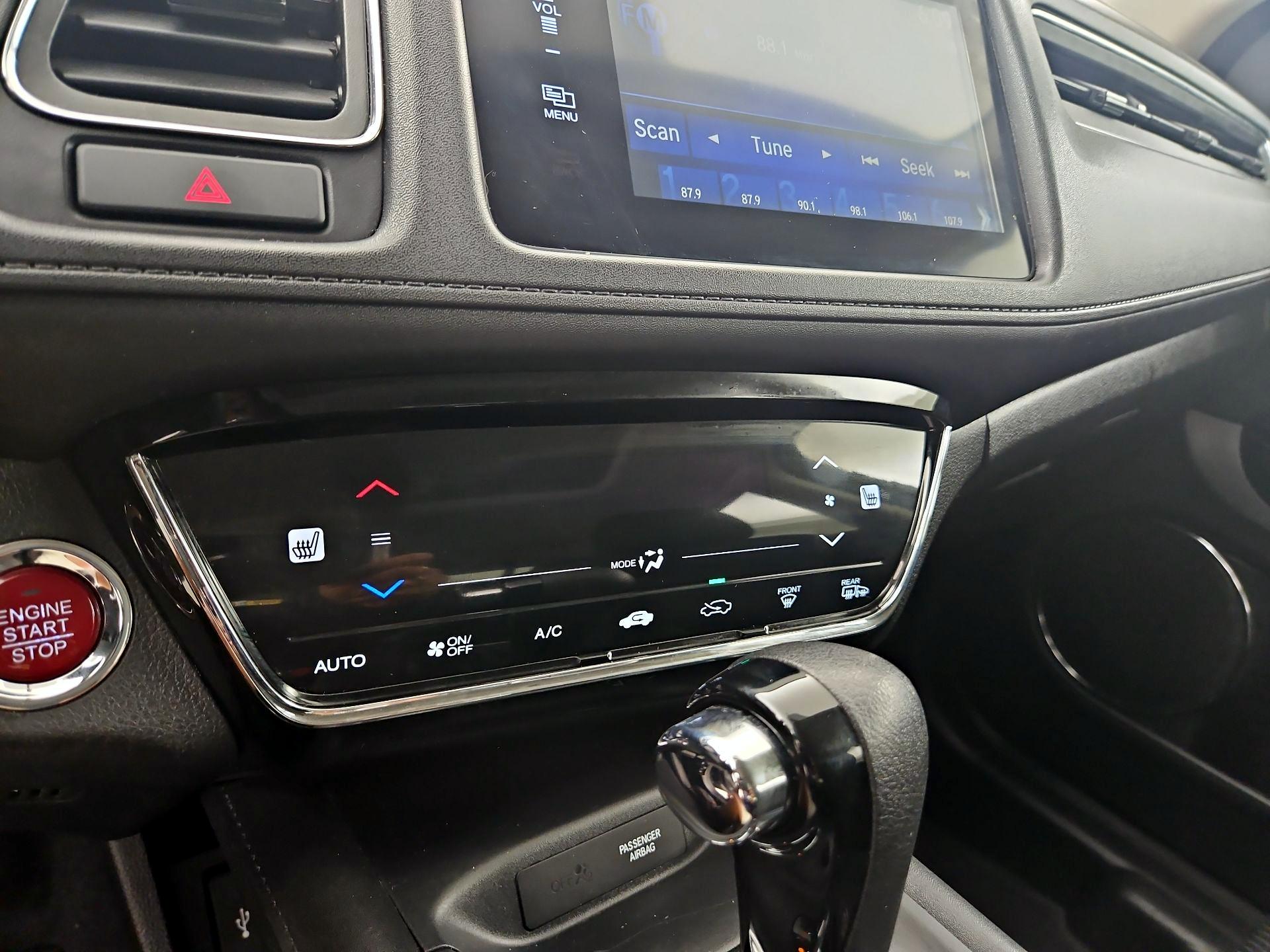 Thumbnail: 2018 Honda HR-V - 16