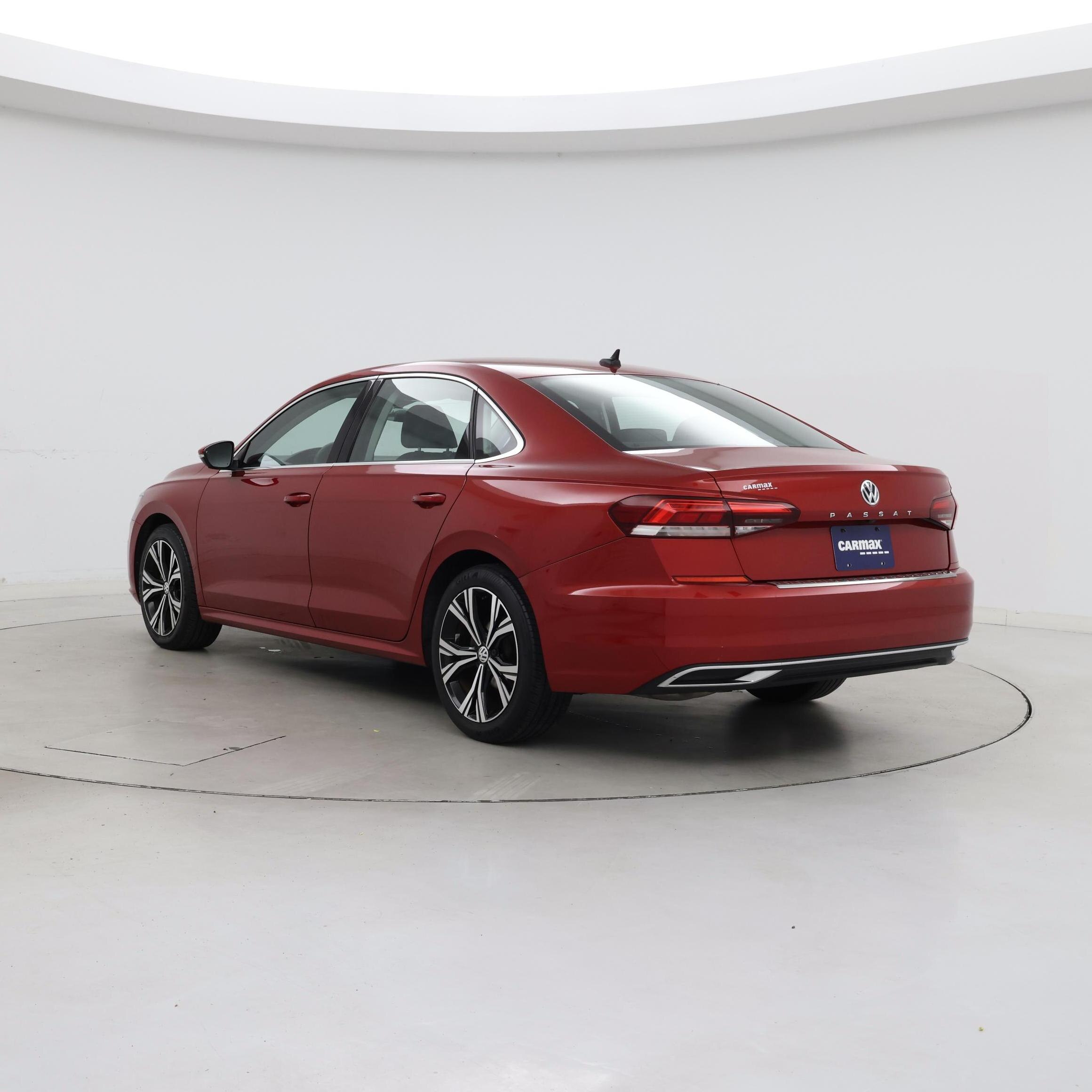 Thumbnail: 2022 Volkswagen Passat - 2