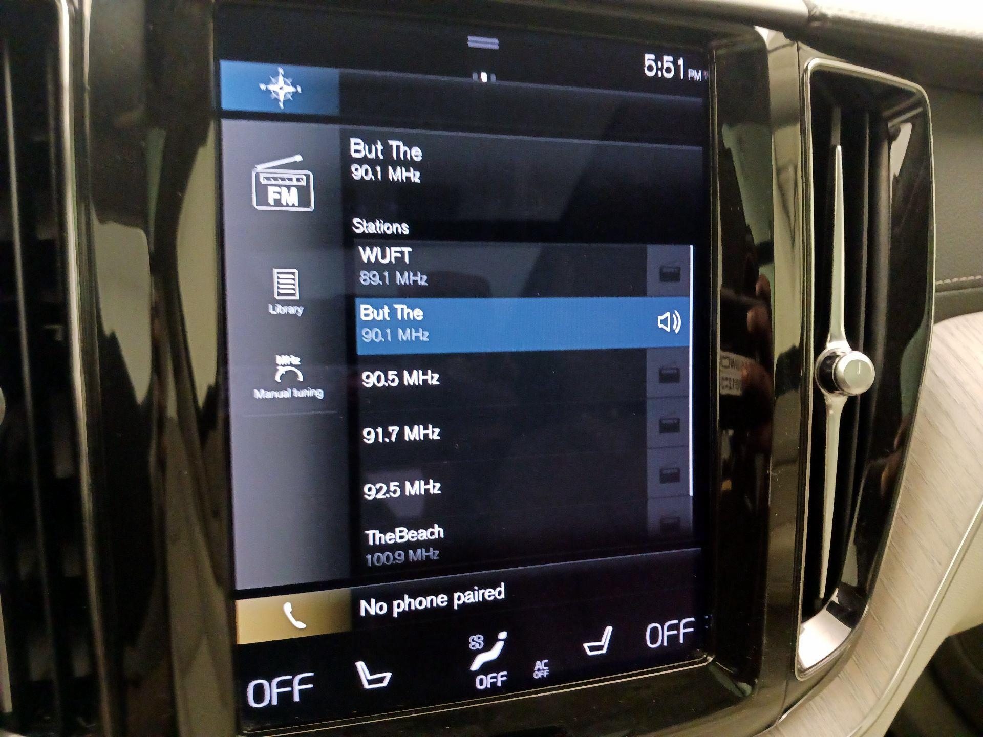 Thumbnail: 2021 Volvo XC60 - 14