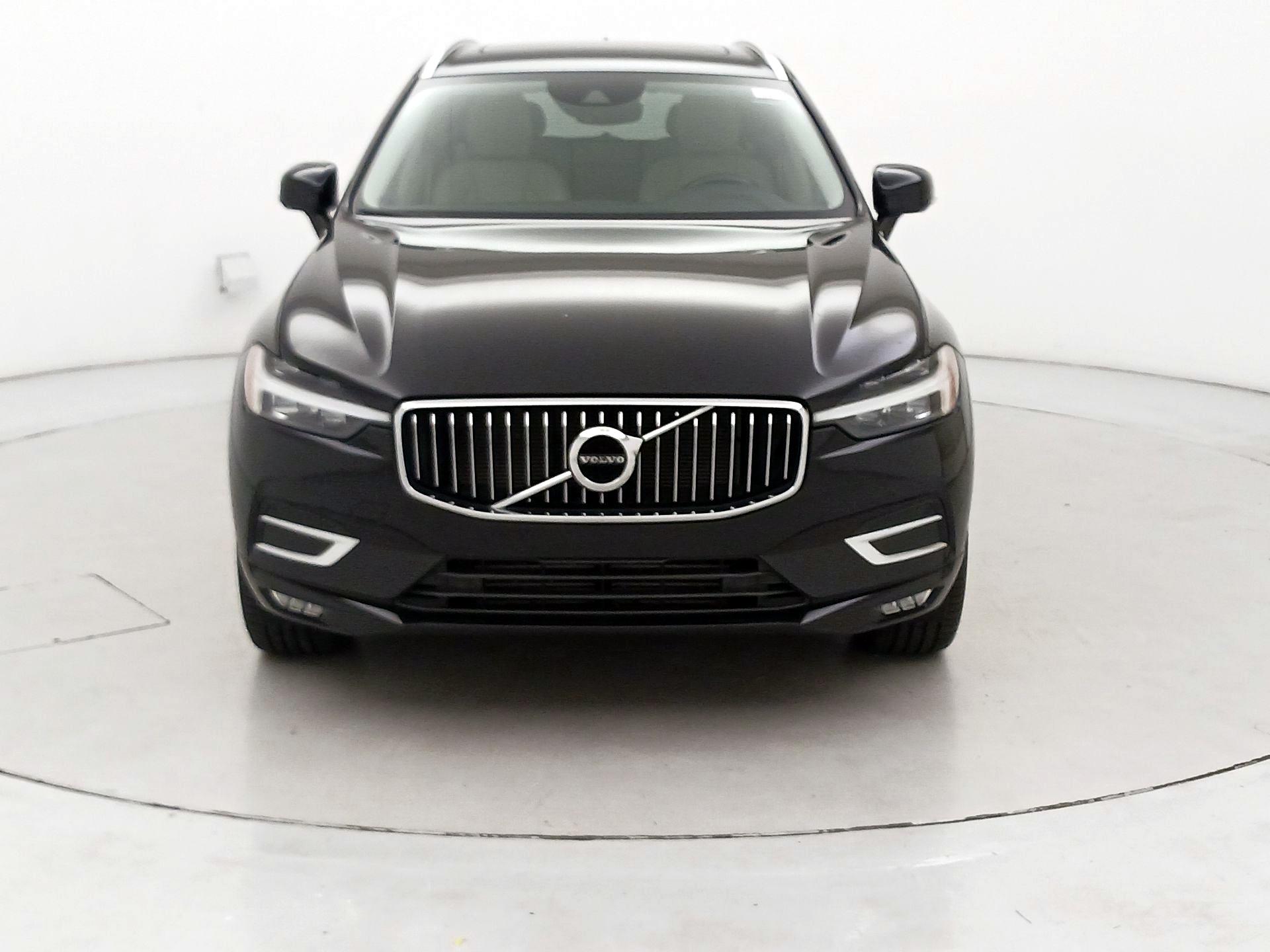 Thumbnail: 2021 Volvo XC60 - 2