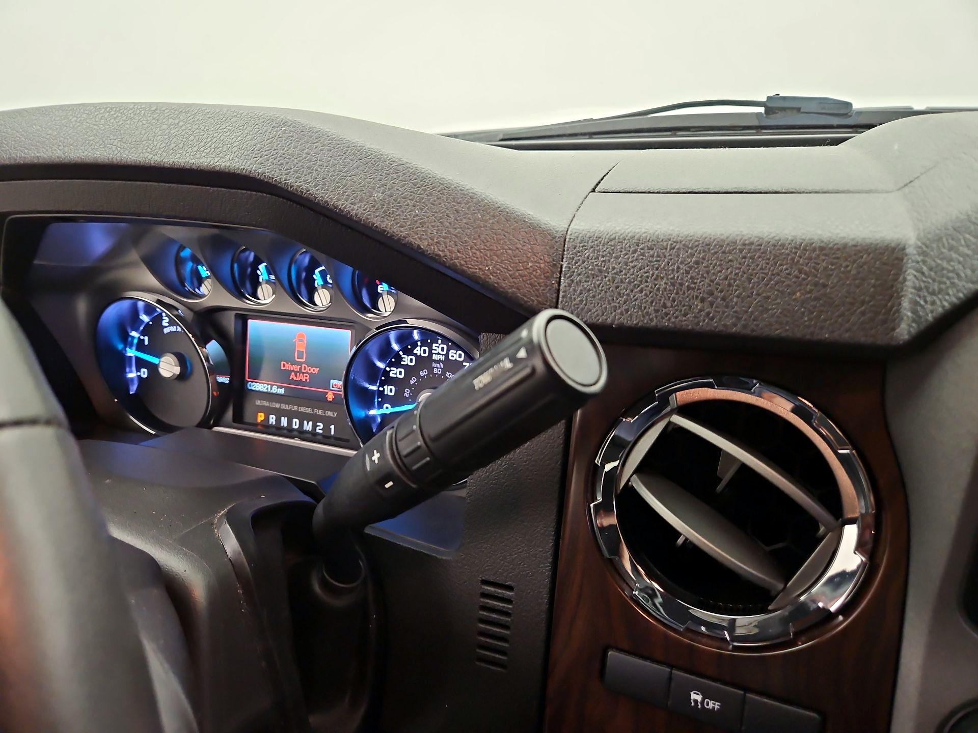 Thumbnail: 2015 Ford F-250 - 17