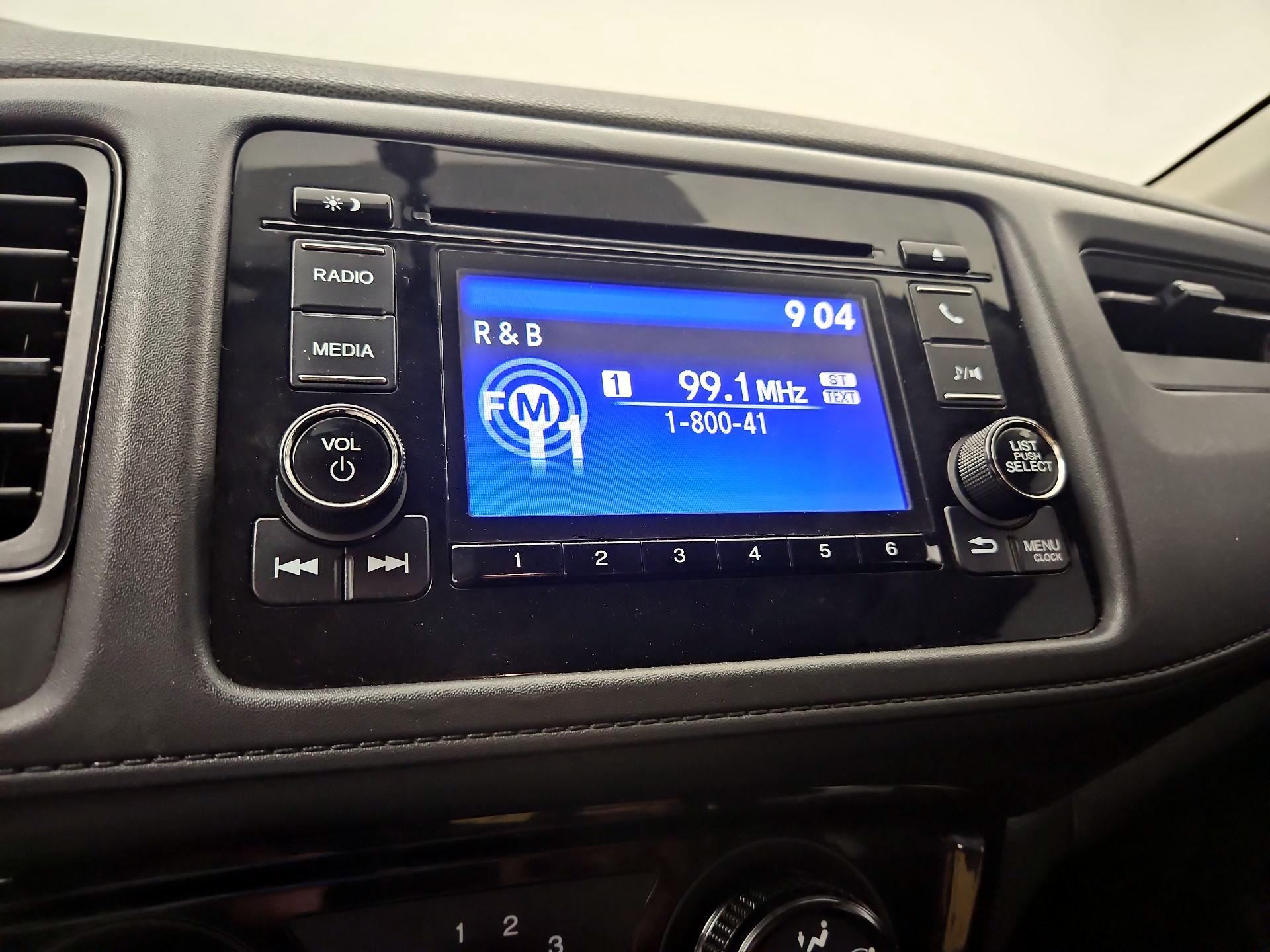 Thumbnail: 2019 Honda HR-V - 15
