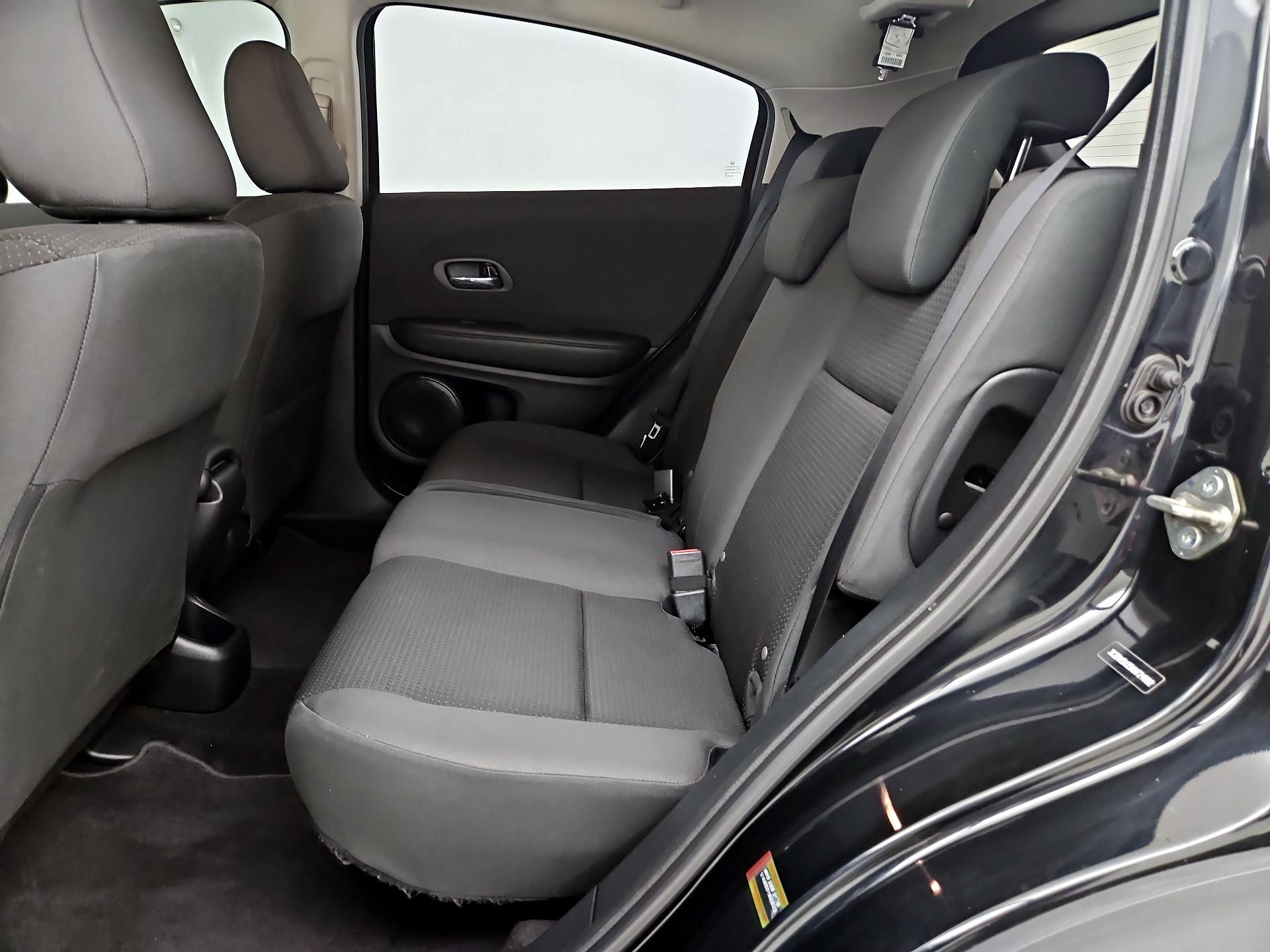 Thumbnail: 2019 Honda HR-V - 19