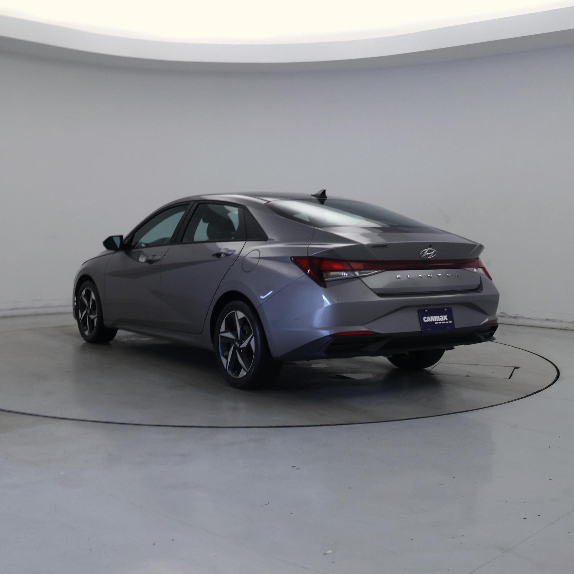 Thumbnail: 2023 Hyundai Elantra - 2