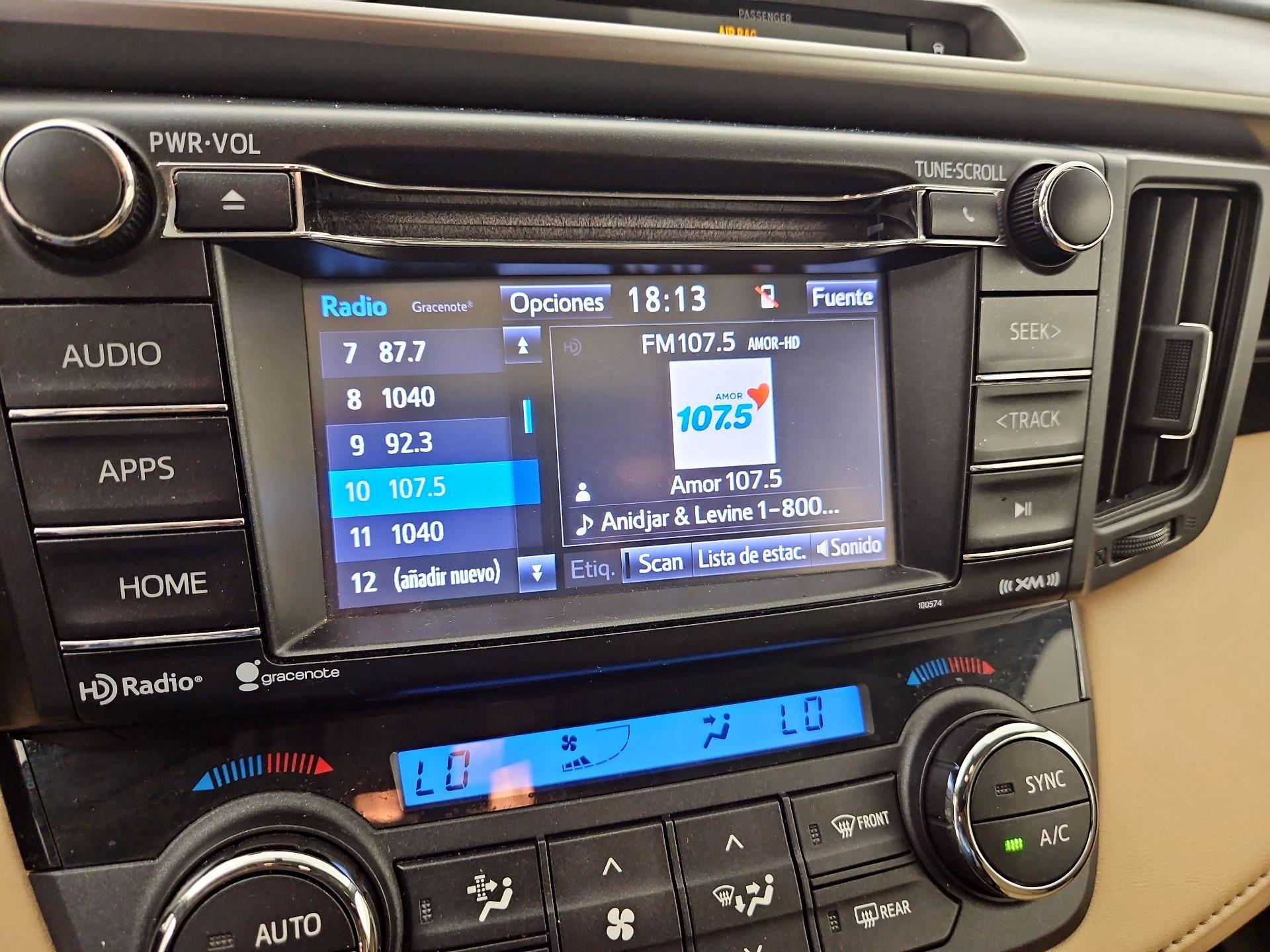 Thumbnail: 2016 Toyota RAV4 - 15