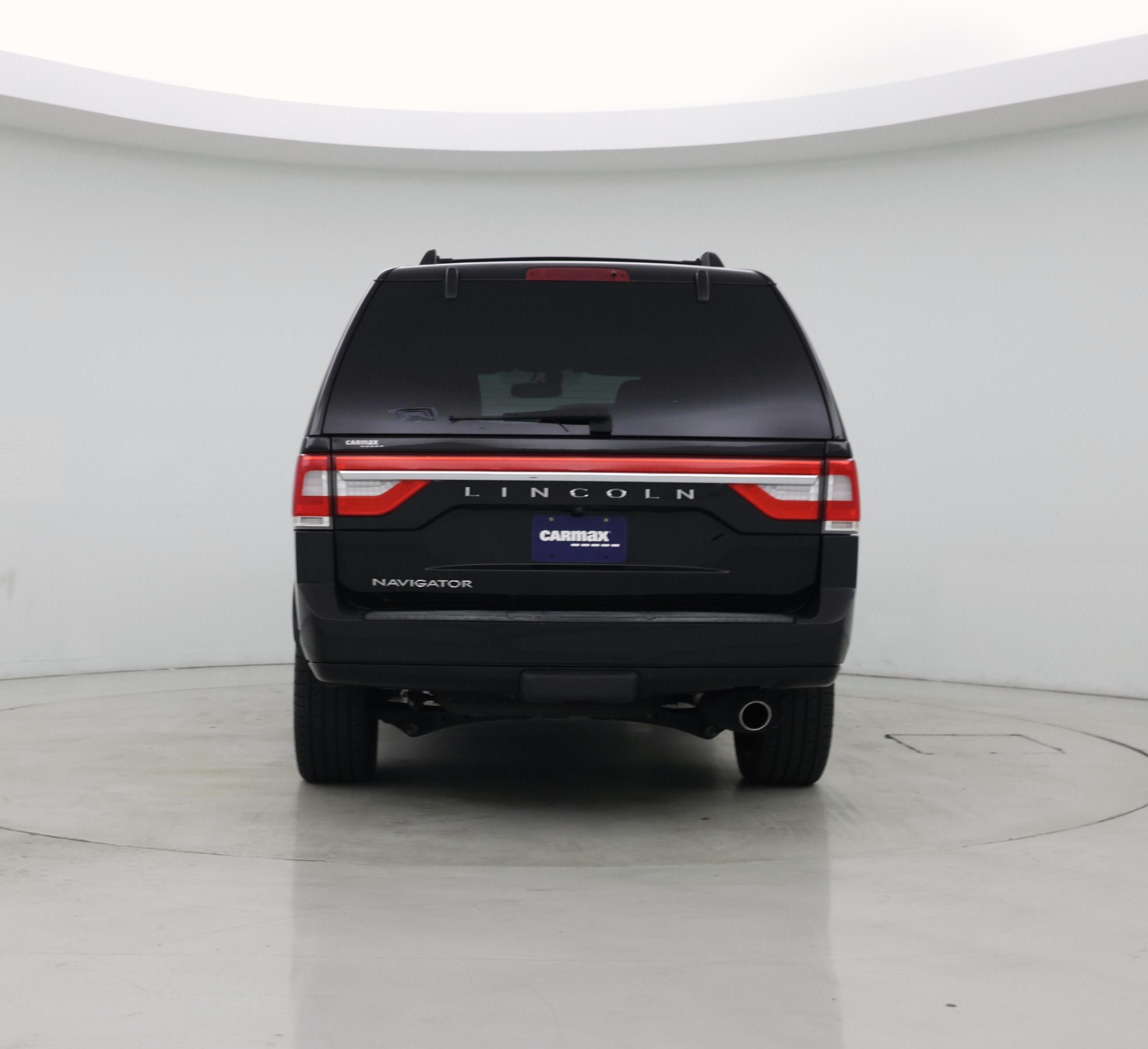 Thumbnail: 2017 Lincoln Navigator - 6