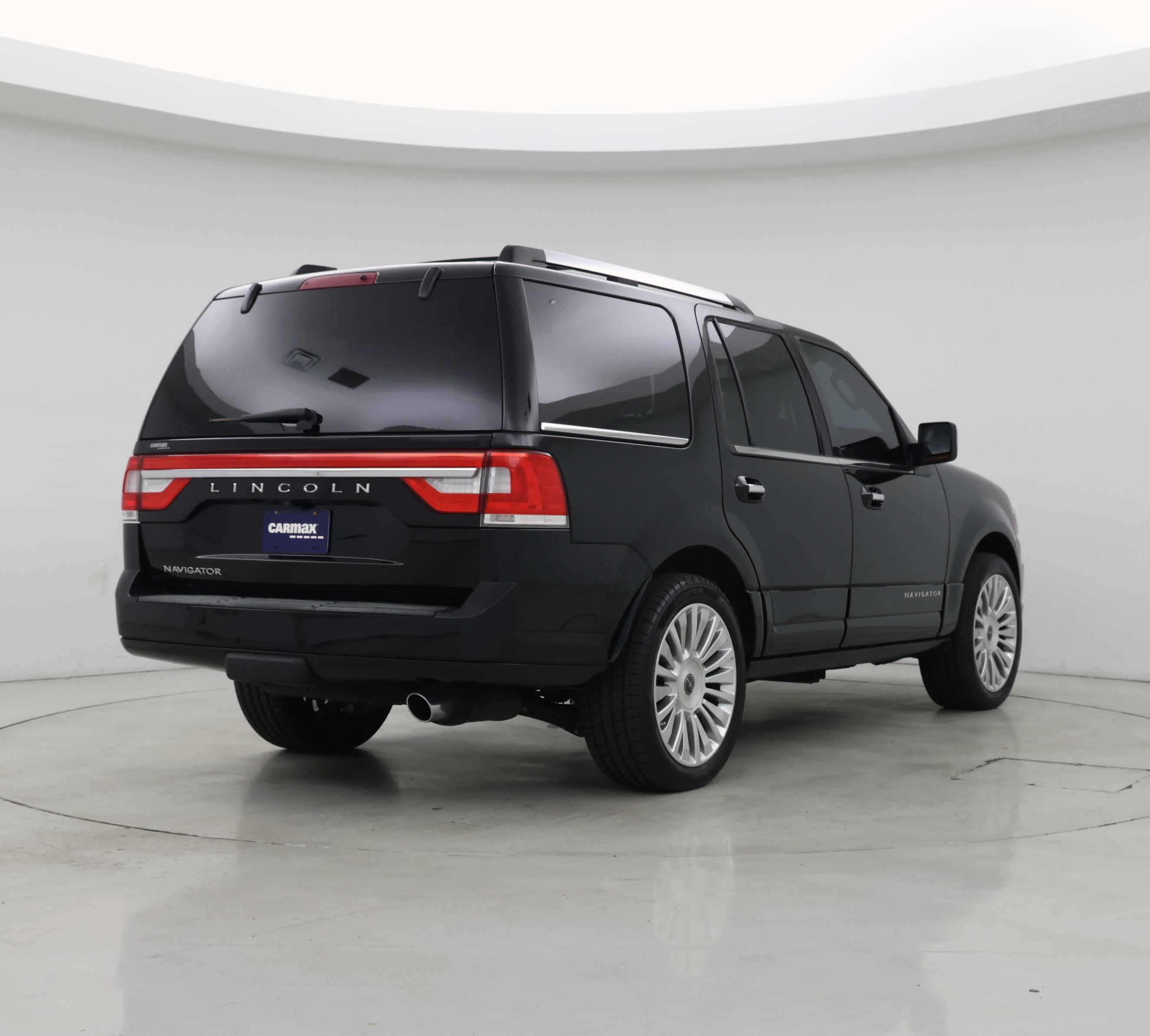 Thumbnail: 2017 Lincoln Navigator - 8