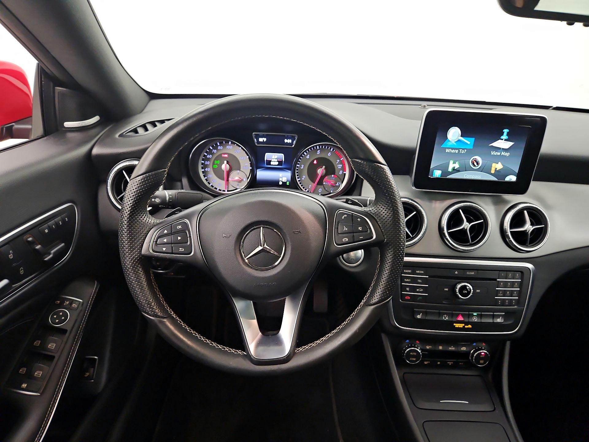 Thumbnail: 2015 Mercedes-Benz CLA - 10