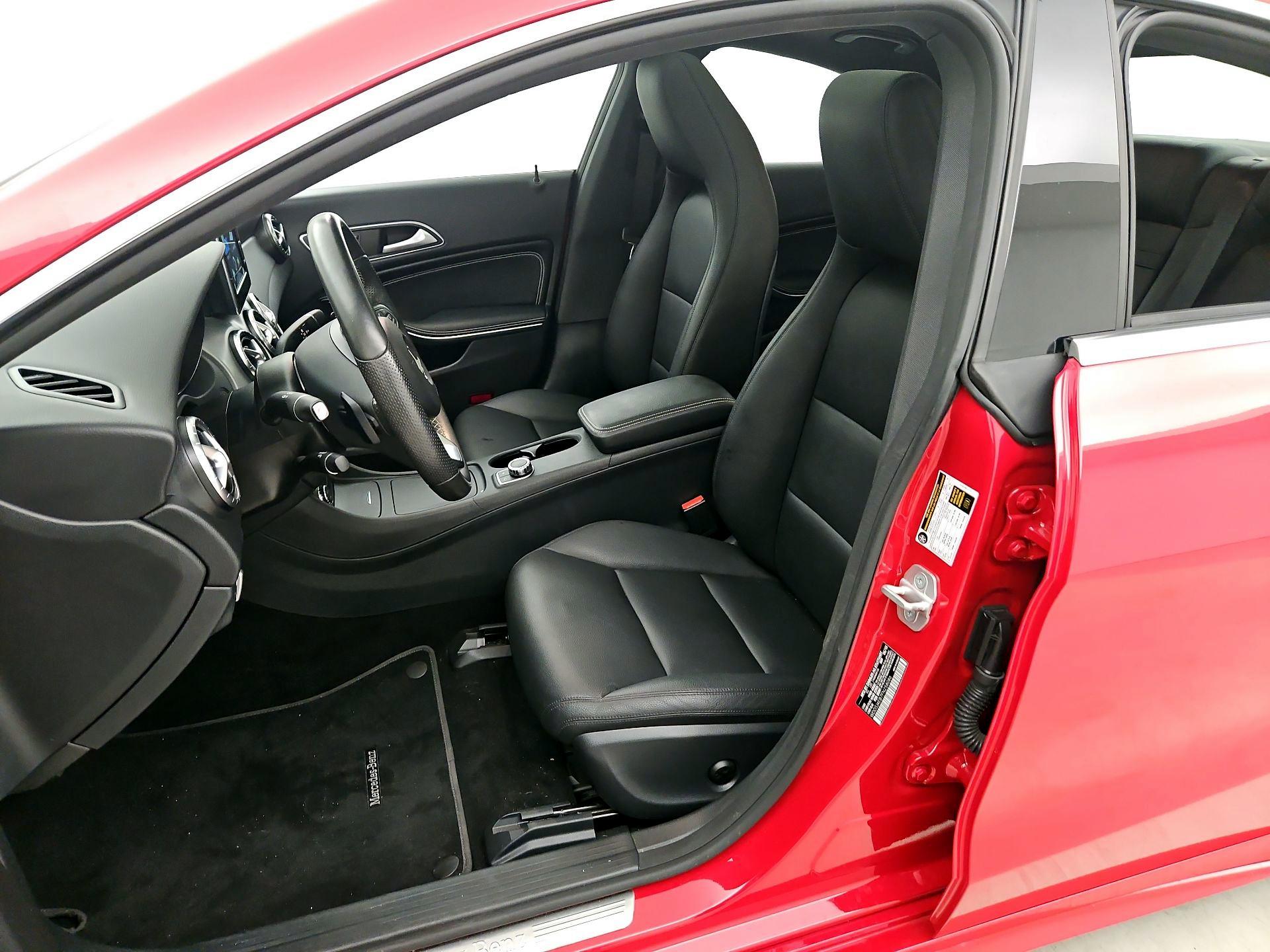 Thumbnail: 2015 Mercedes-Benz CLA - 11