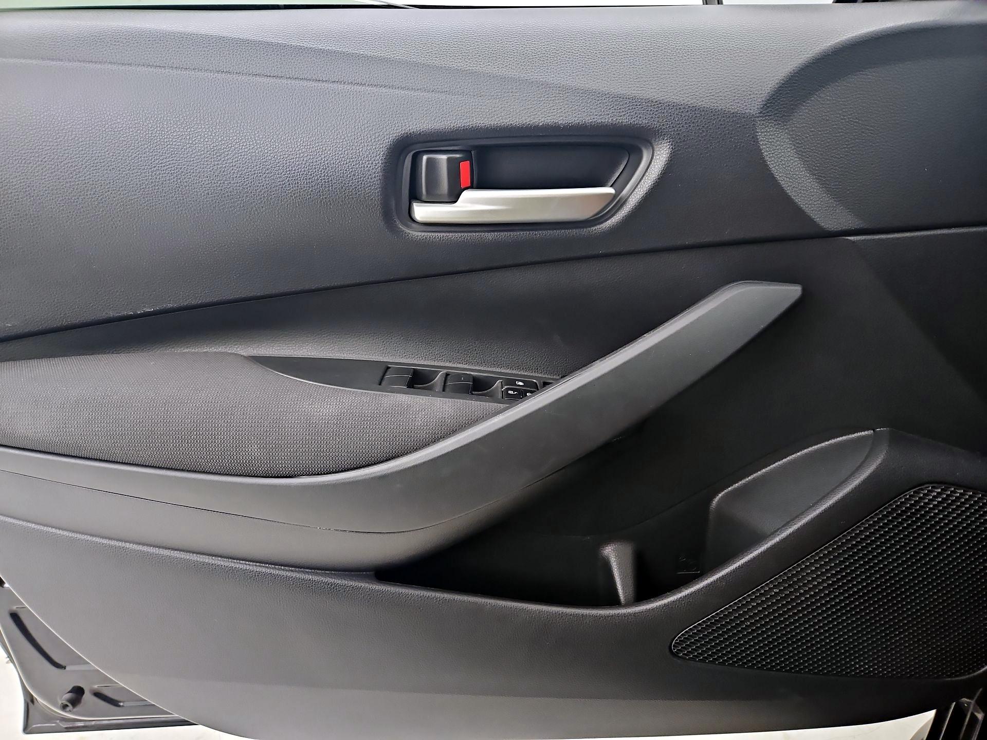 Thumbnail: 2020 Toyota Corolla - 12