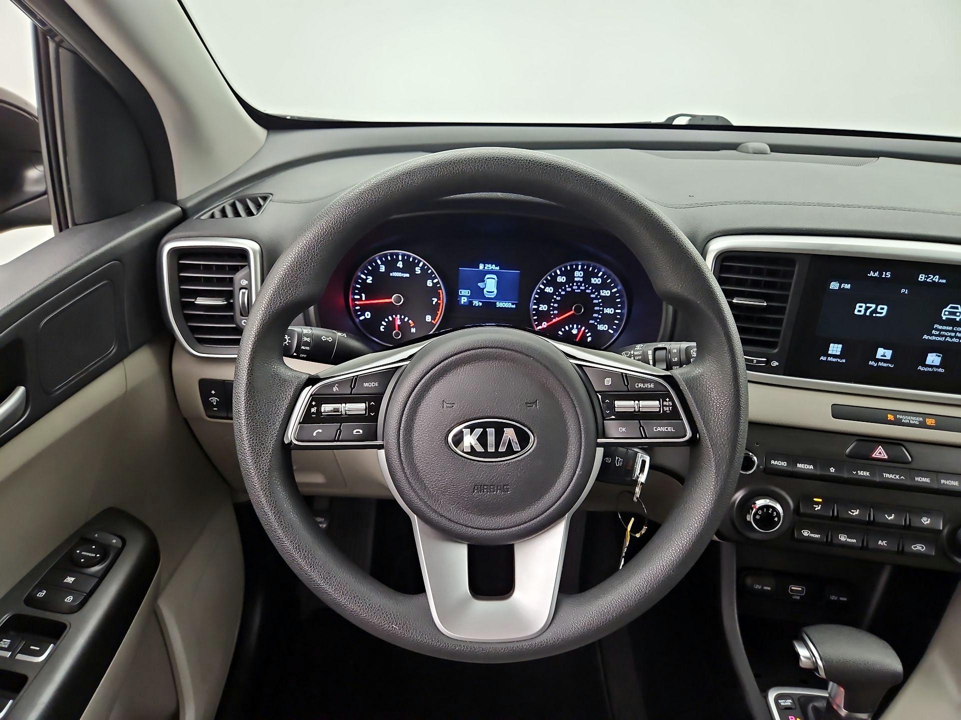 Thumbnail: 2020 Kia Sportage - 10