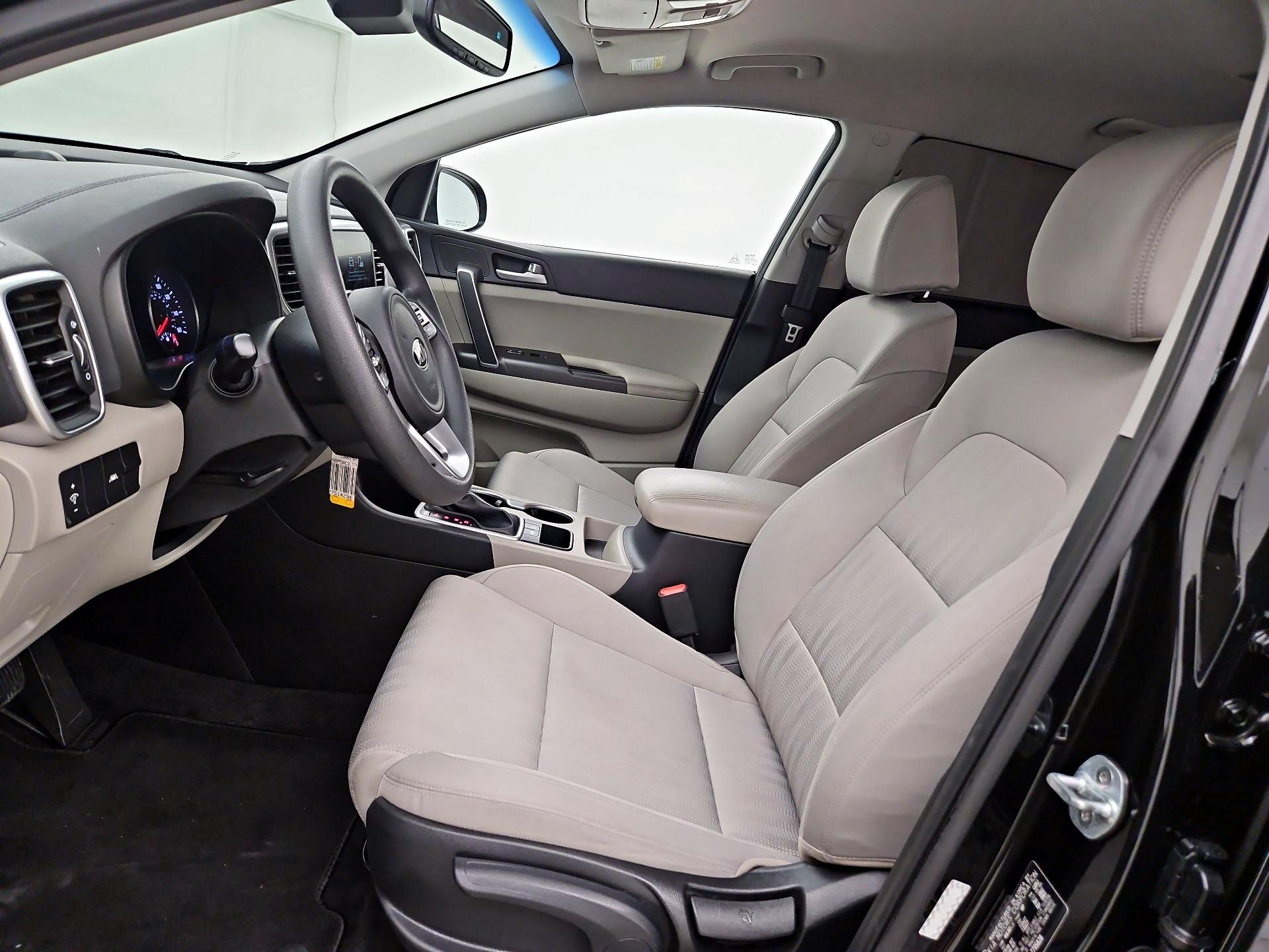 Thumbnail: 2020 Kia Sportage - 11