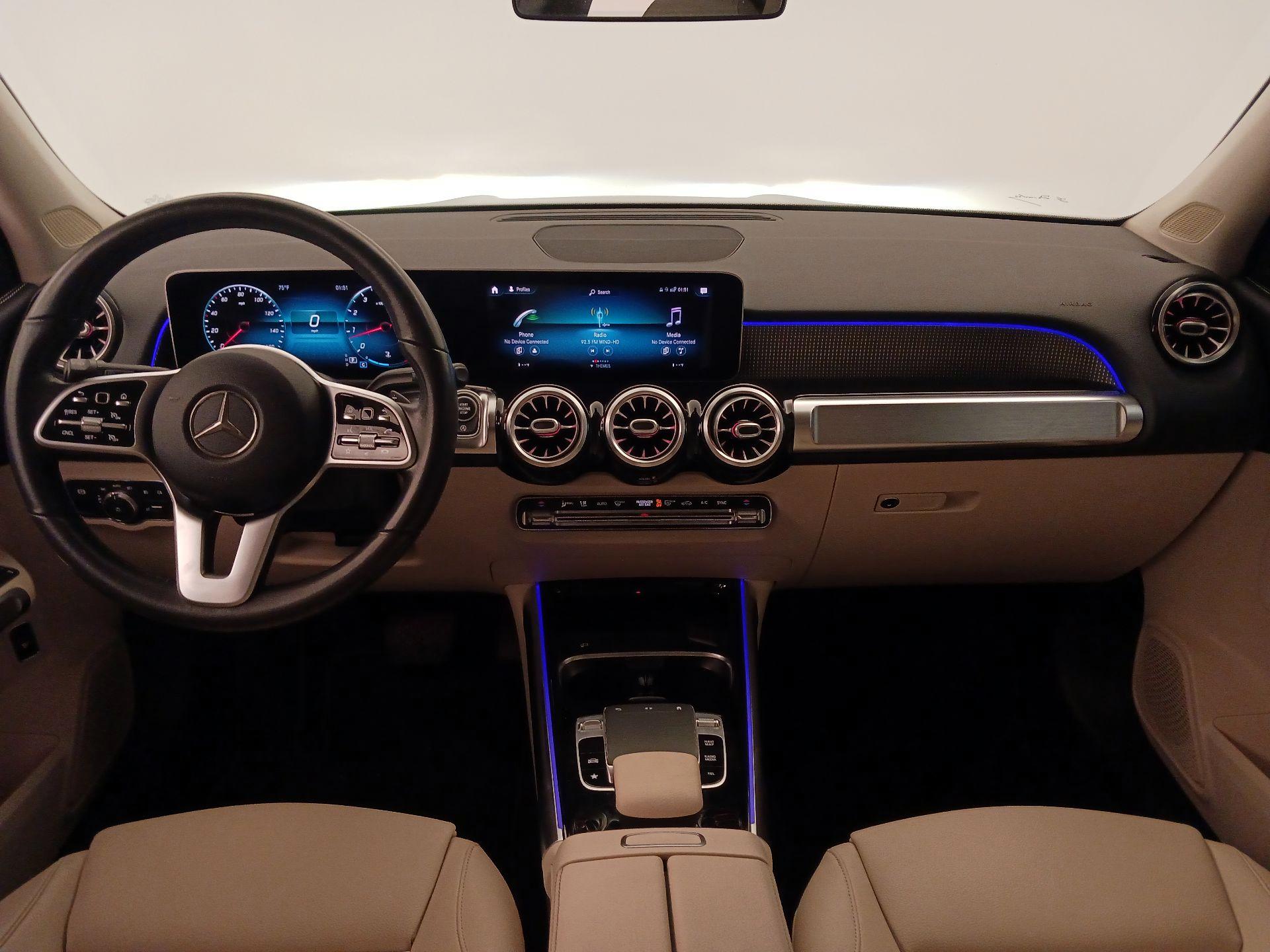 Thumbnail: 2020 Mercedes-Benz GLB - 9