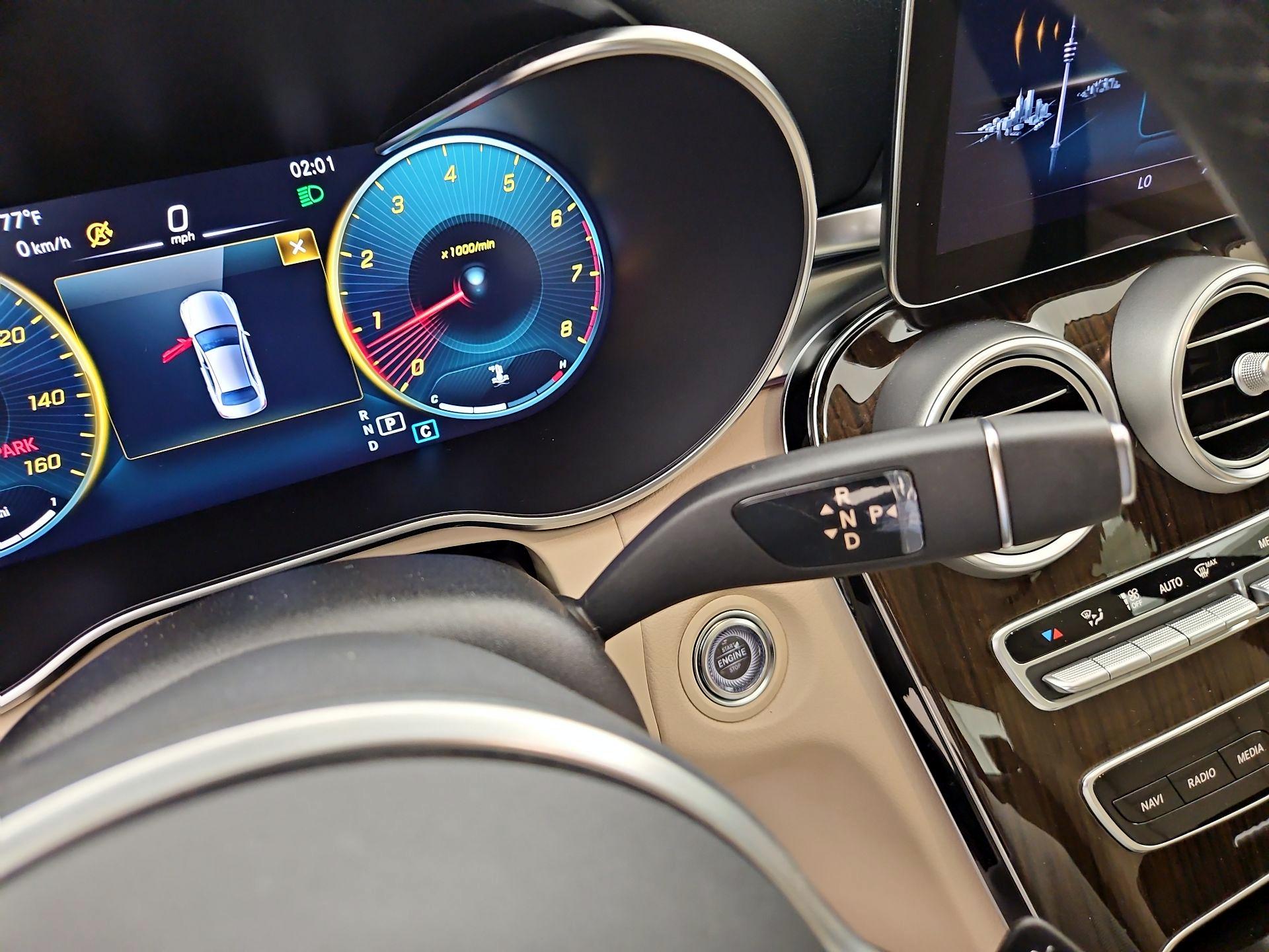 Thumbnail: 2021 Mercedes-Benz C-Class - 17