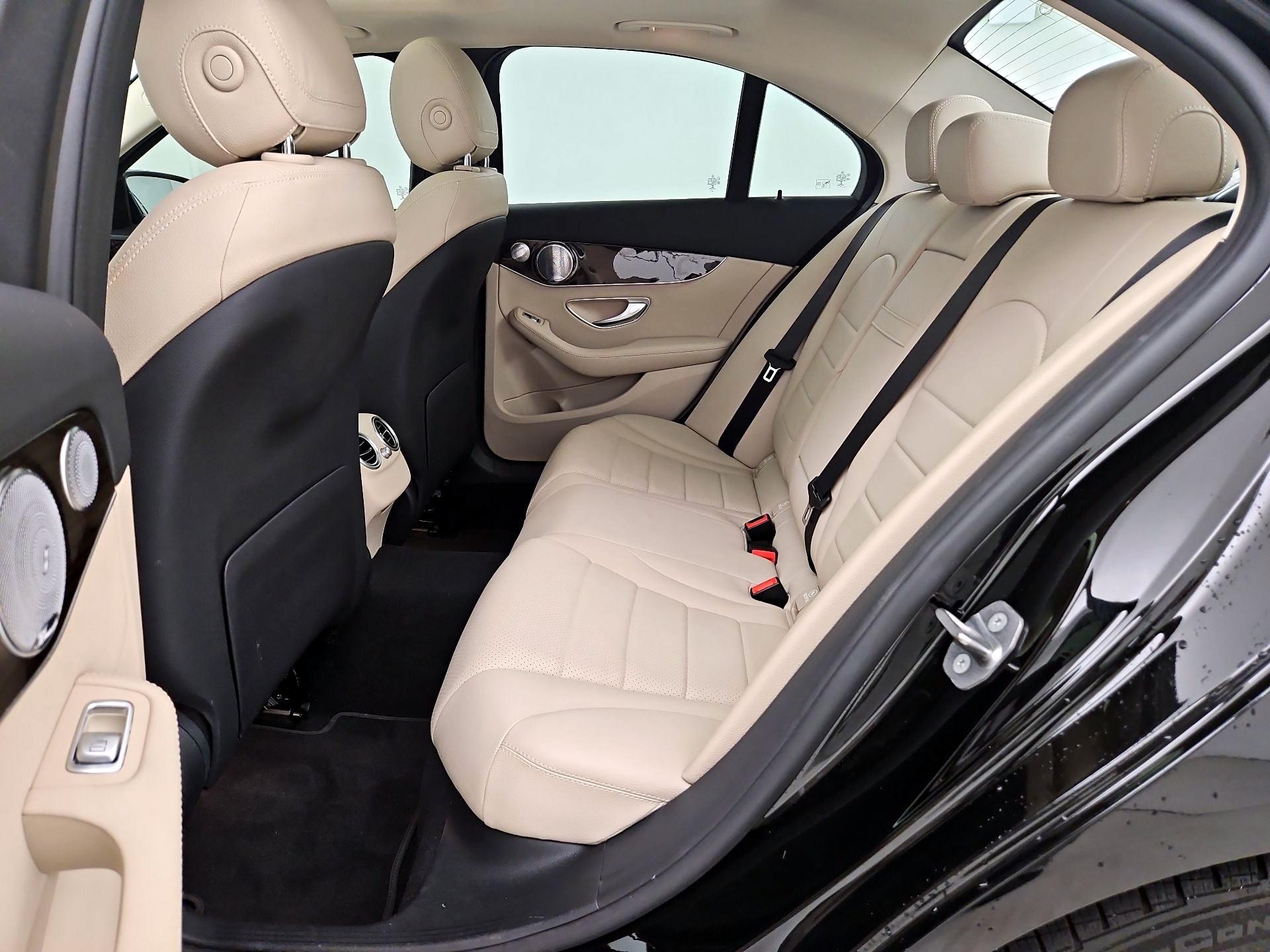 Thumbnail: 2021 Mercedes-Benz C-Class - 20