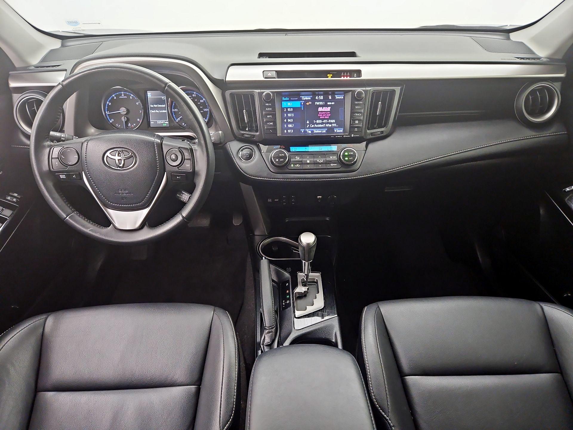Thumbnail: 2018 Toyota RAV4 - 9