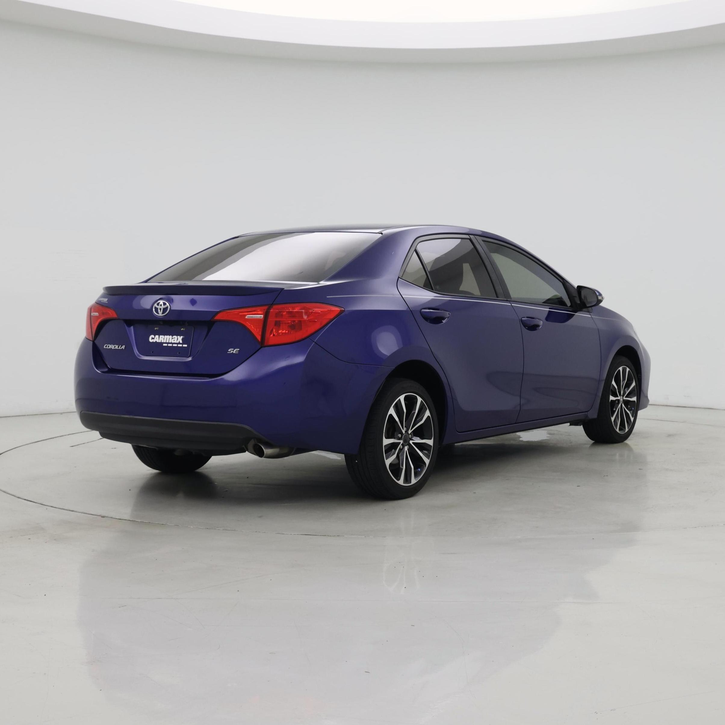 Thumbnail: 2018 Toyota Corolla - 8