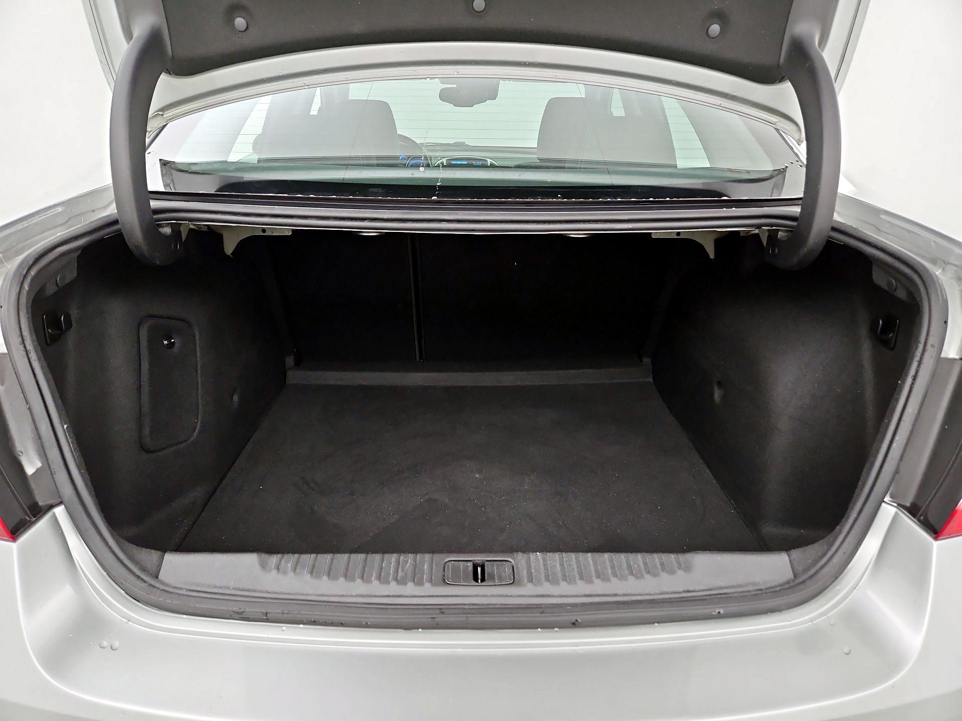 Thumbnail: 2014 Buick Verano - 20