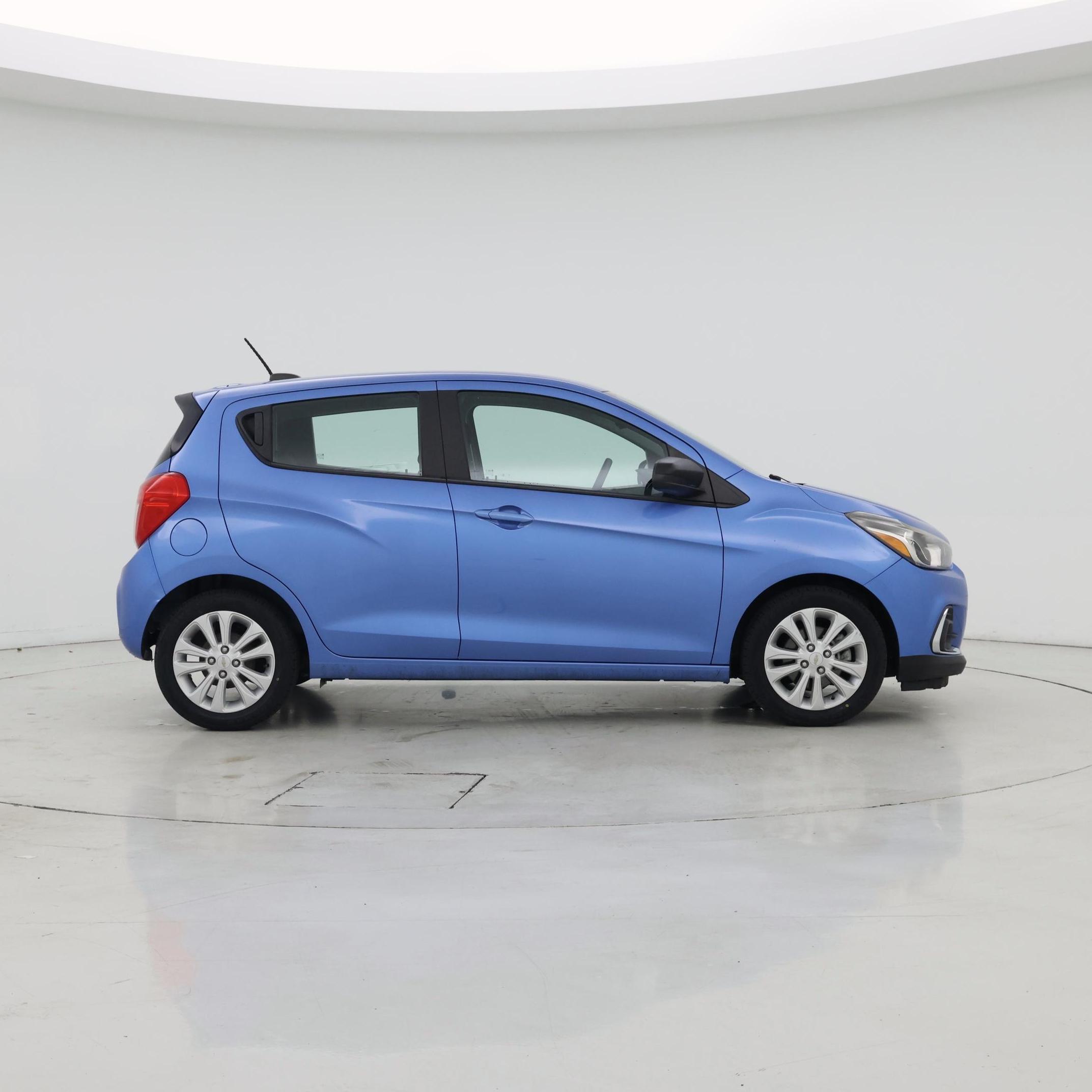 Thumbnail: 2017 Chevrolet Spark - 7