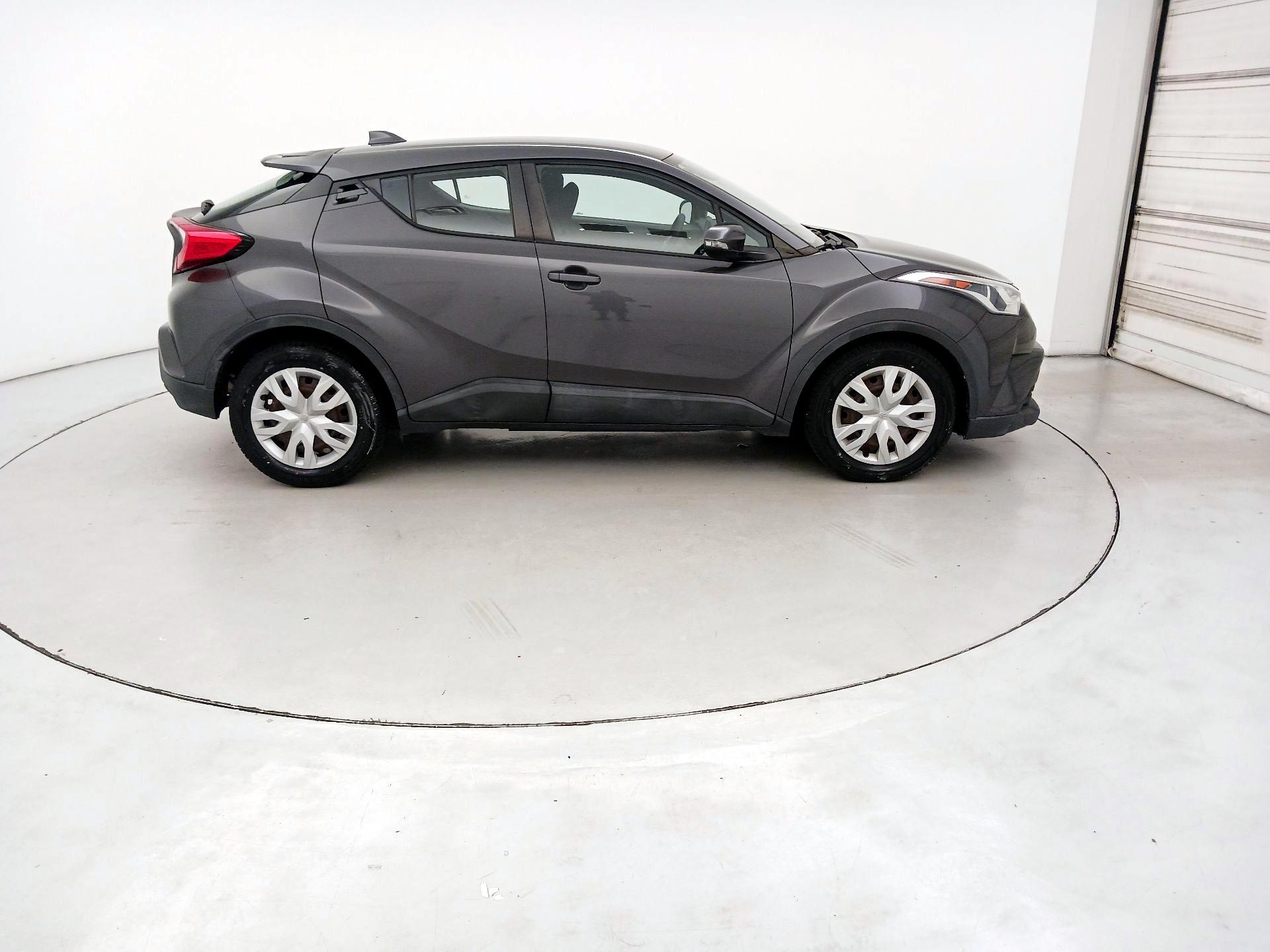 Thumbnail: 2019 Toyota C-HR - 4
