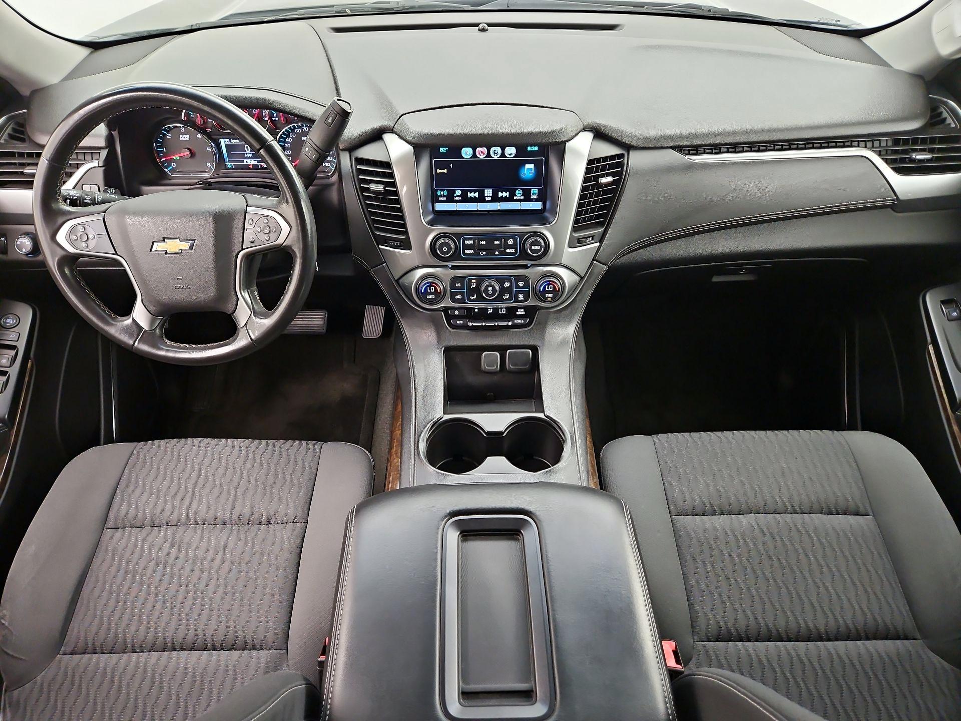 Thumbnail: 2016 Chevrolet Suburban - 9