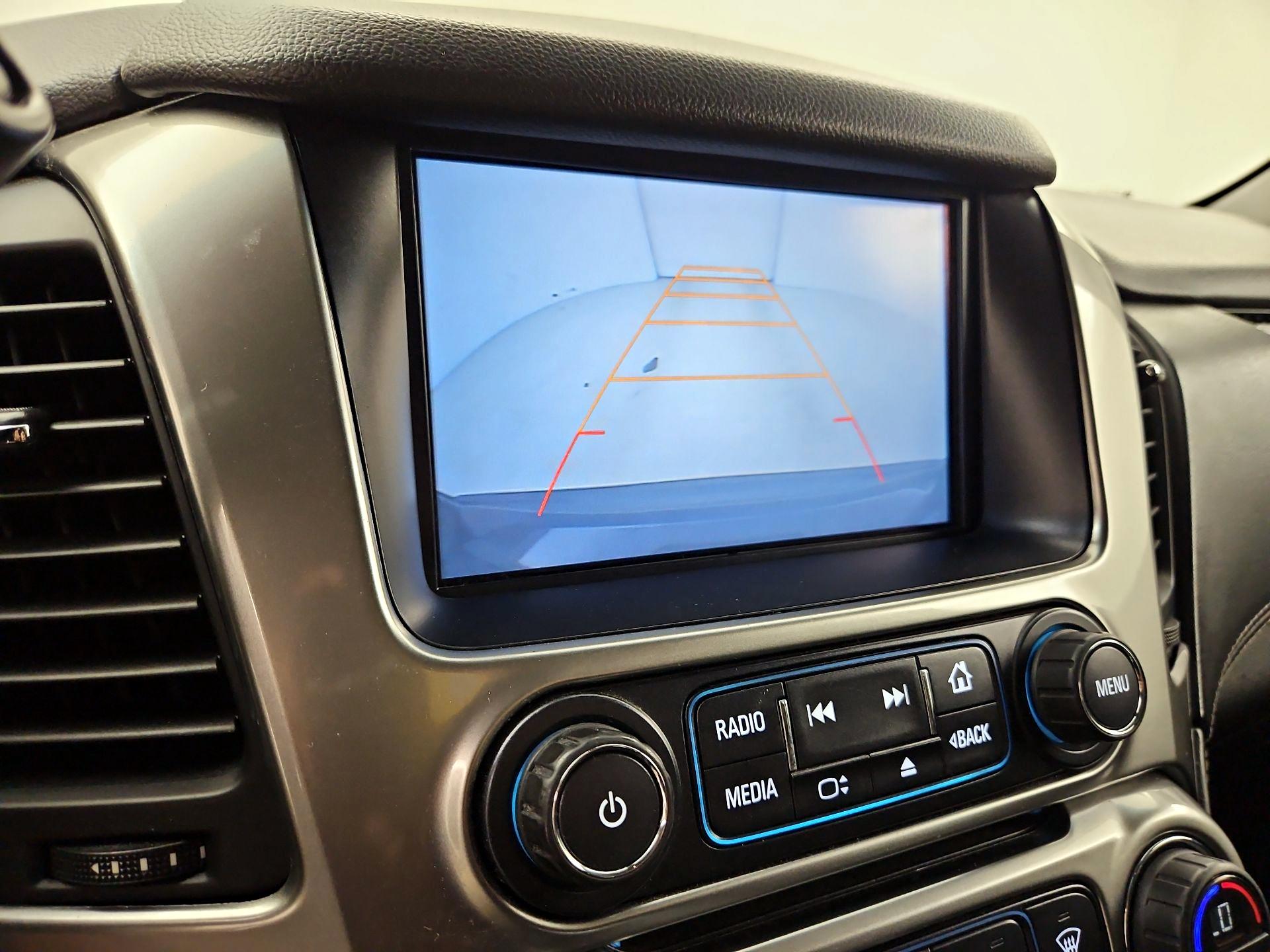 Thumbnail: 2016 Chevrolet Suburban - 14