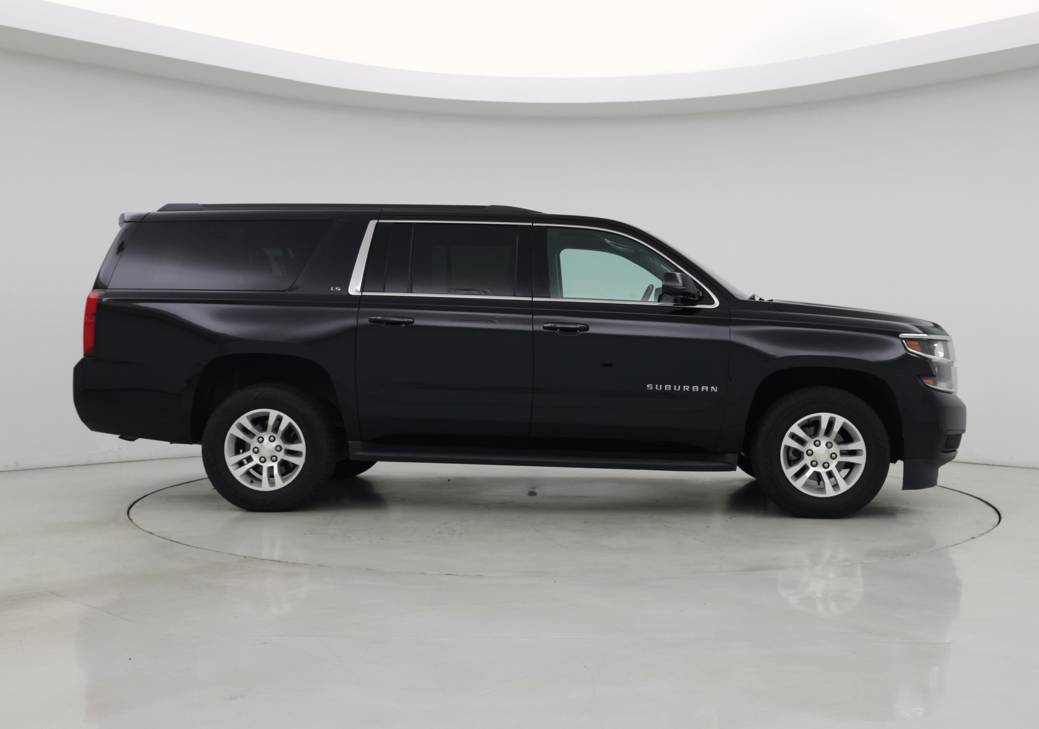 Thumbnail: 2016 Chevrolet Suburban - 7