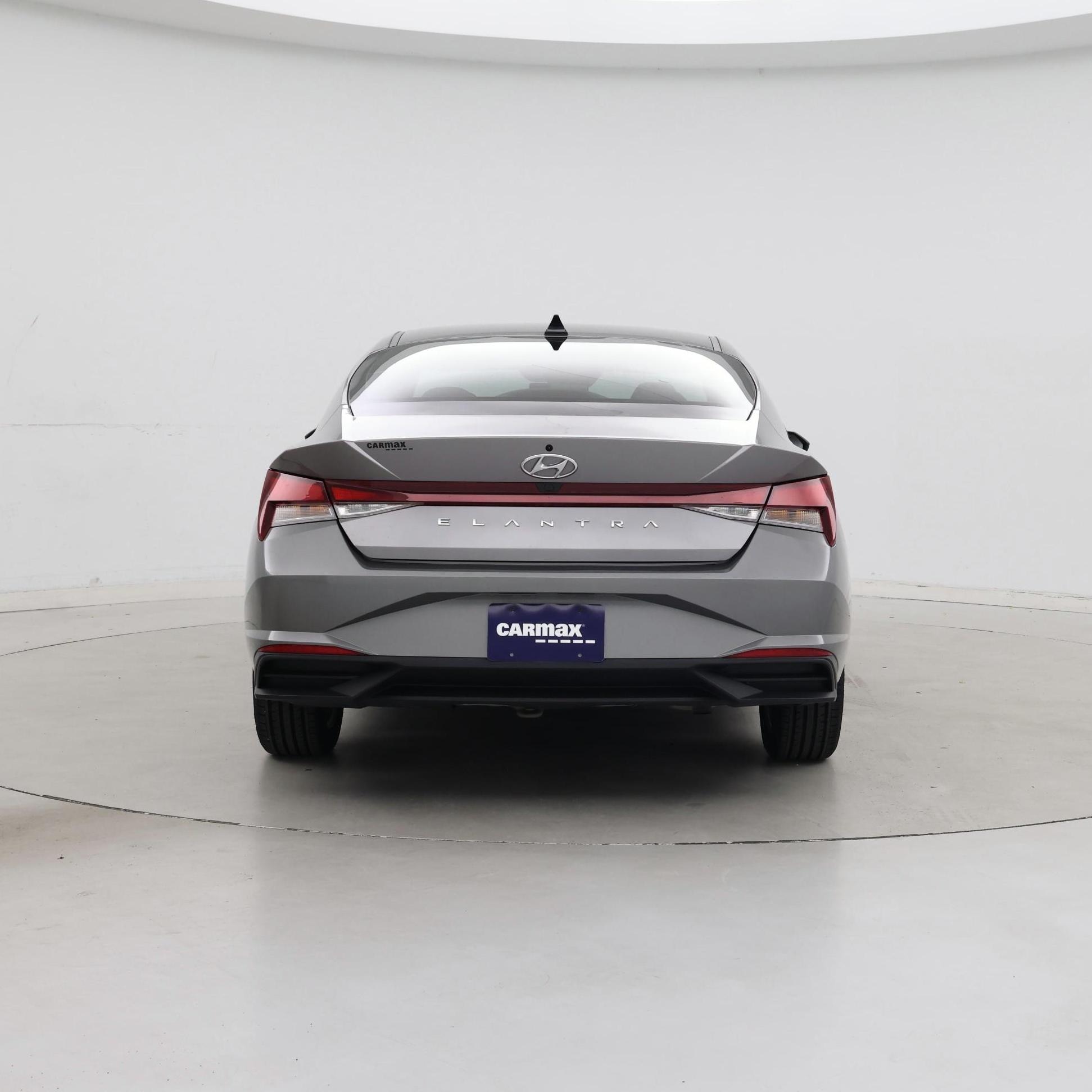 Thumbnail: 2022 Hyundai Elantra - 6