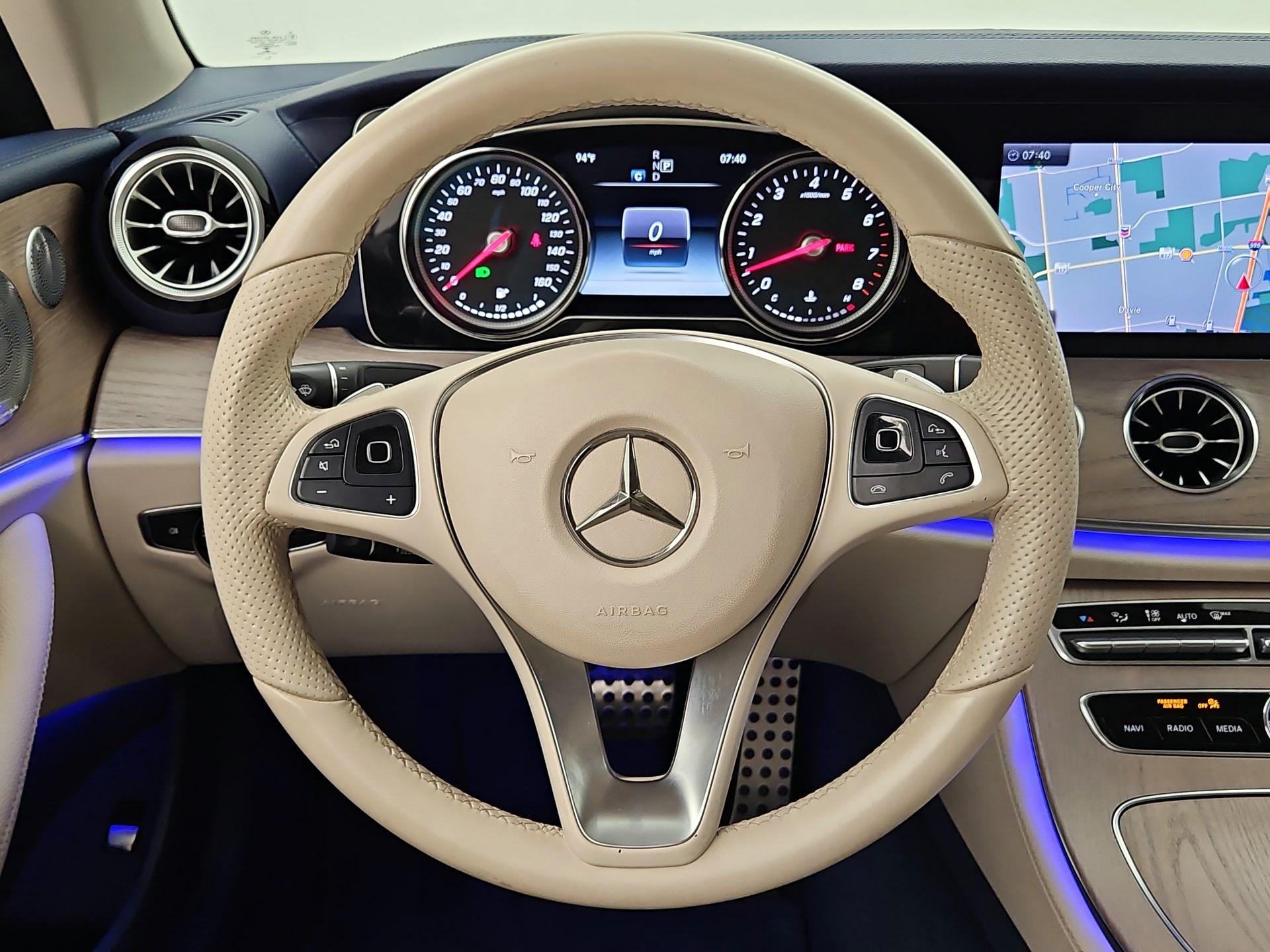 Thumbnail: 2018 Mercedes-Benz E-Class - 10