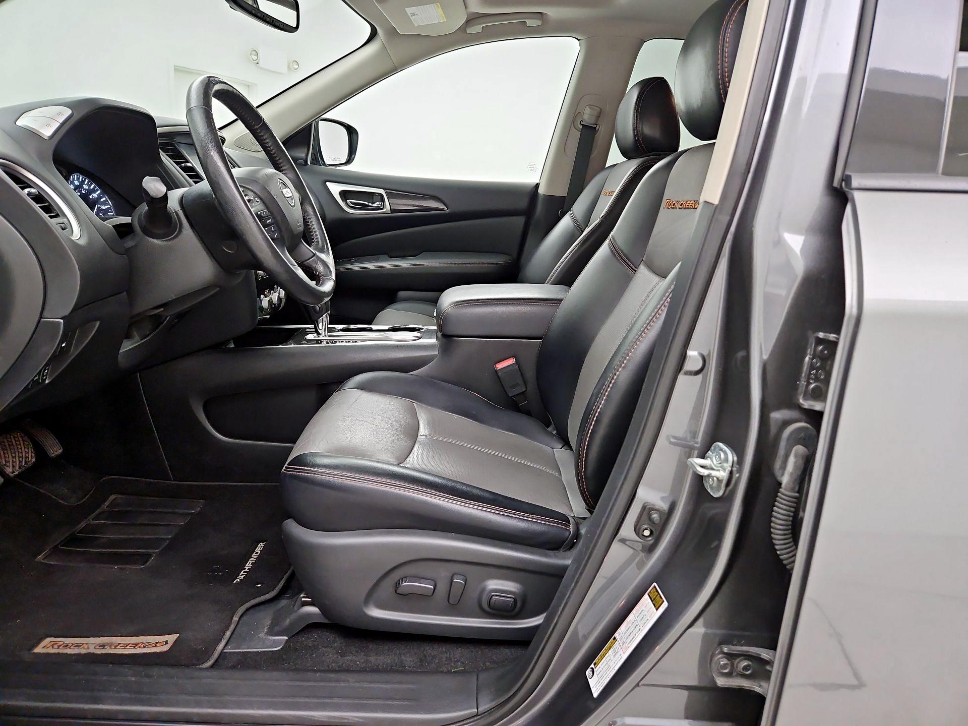 Thumbnail: 2020 Nissan Pathfinder - 11