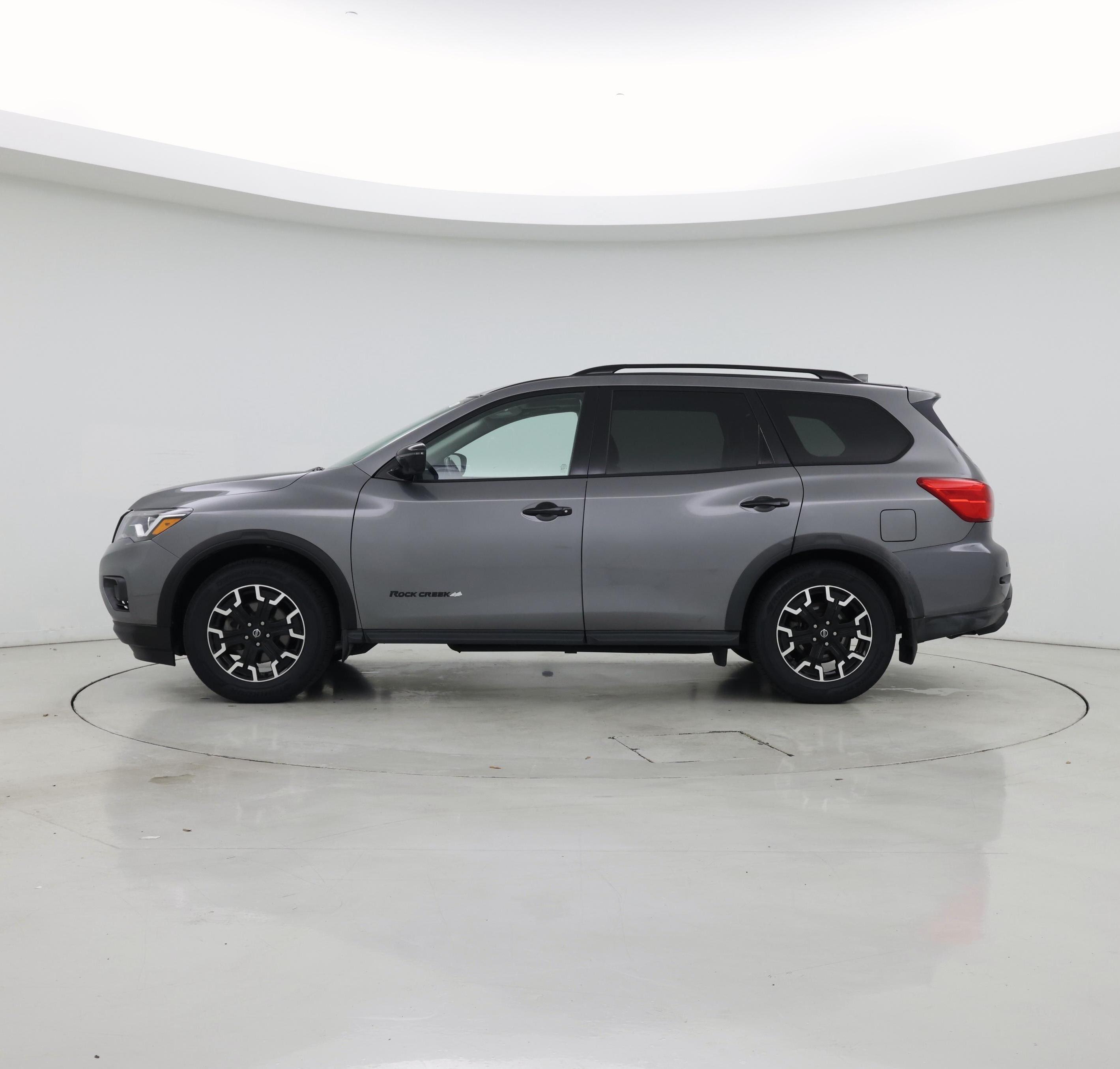 Thumbnail: 2020 Nissan Pathfinder - 3