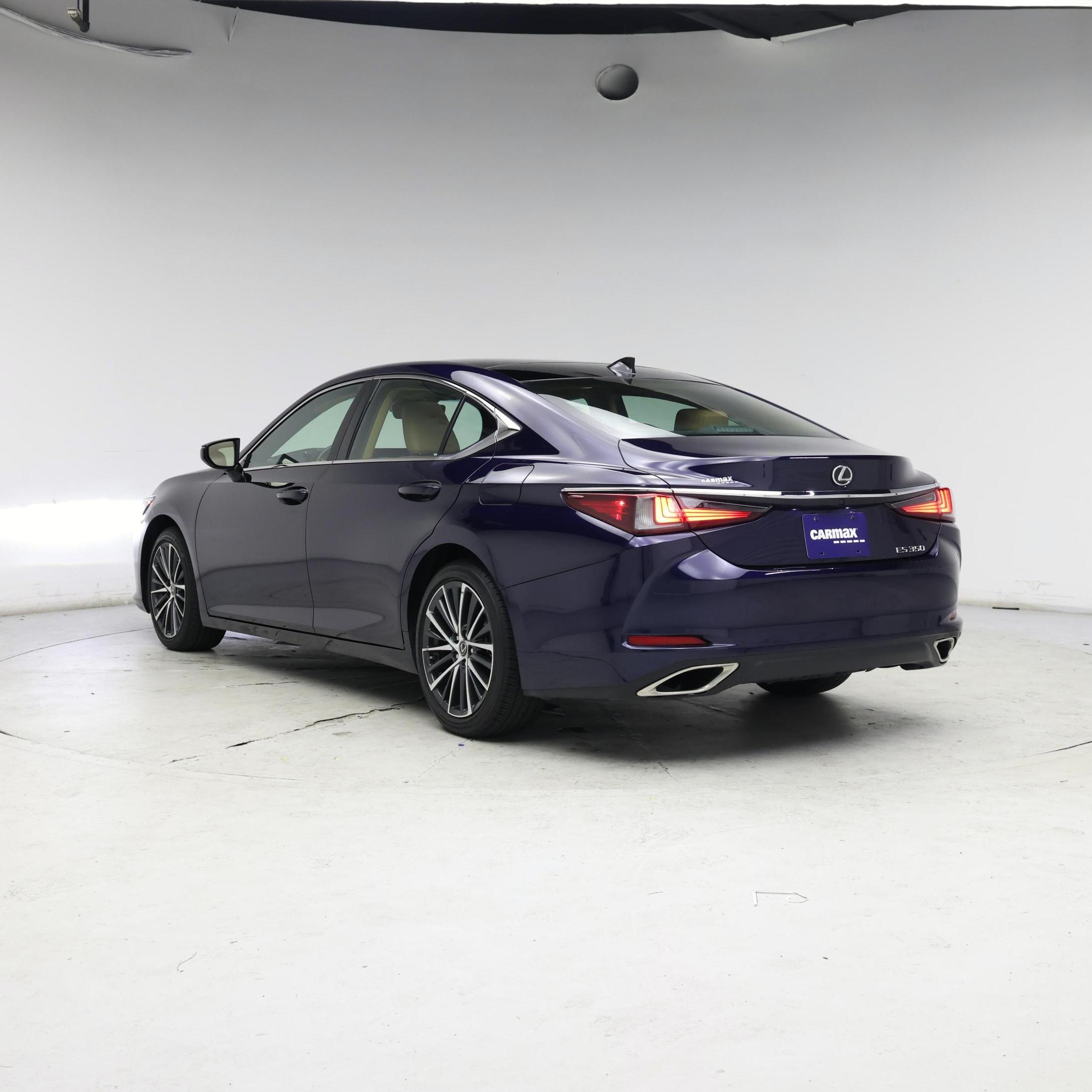 Thumbnail: 2023 Lexus ES - 2