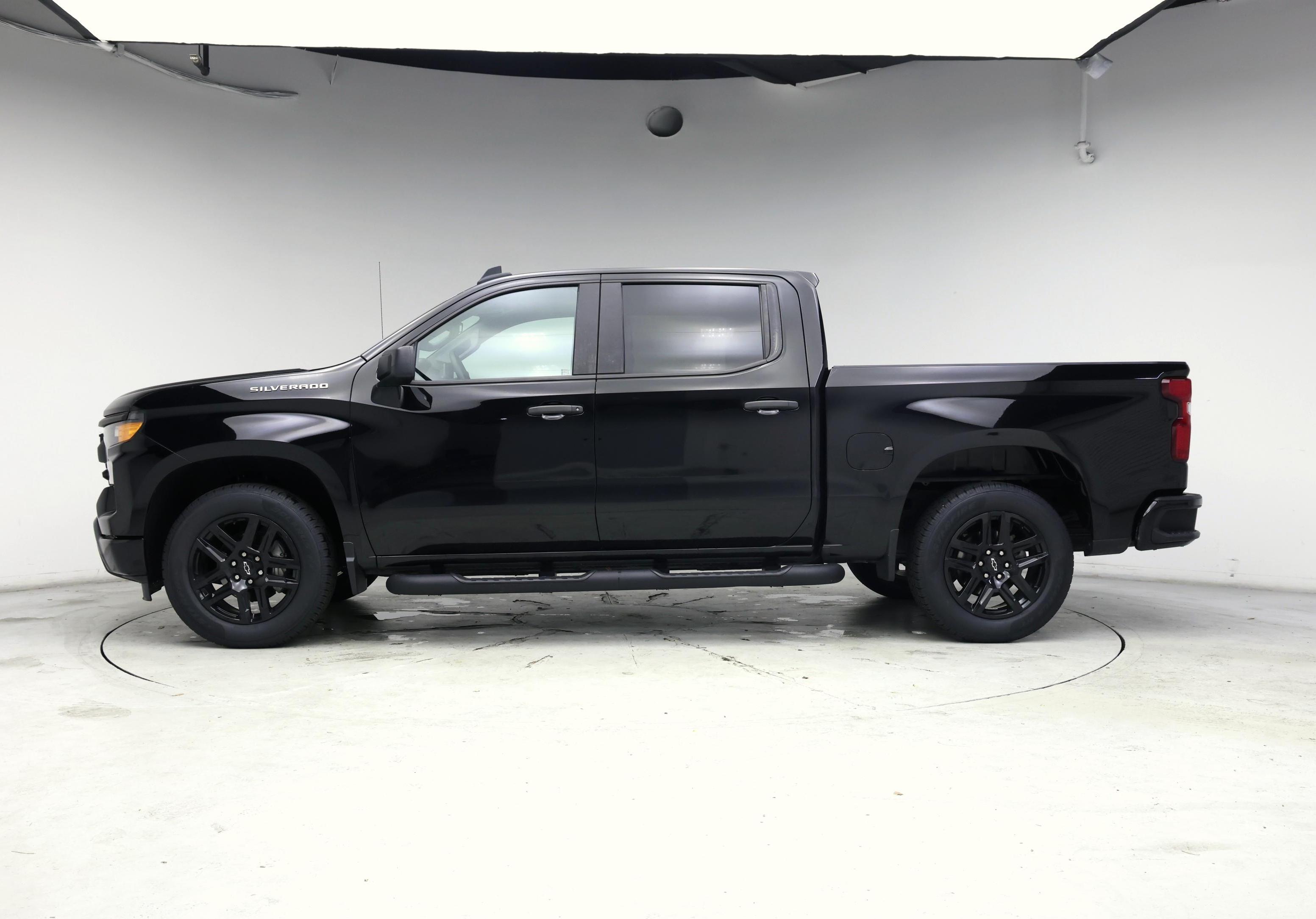 Thumbnail: 2022 Chevrolet Silverado 1500 - 3